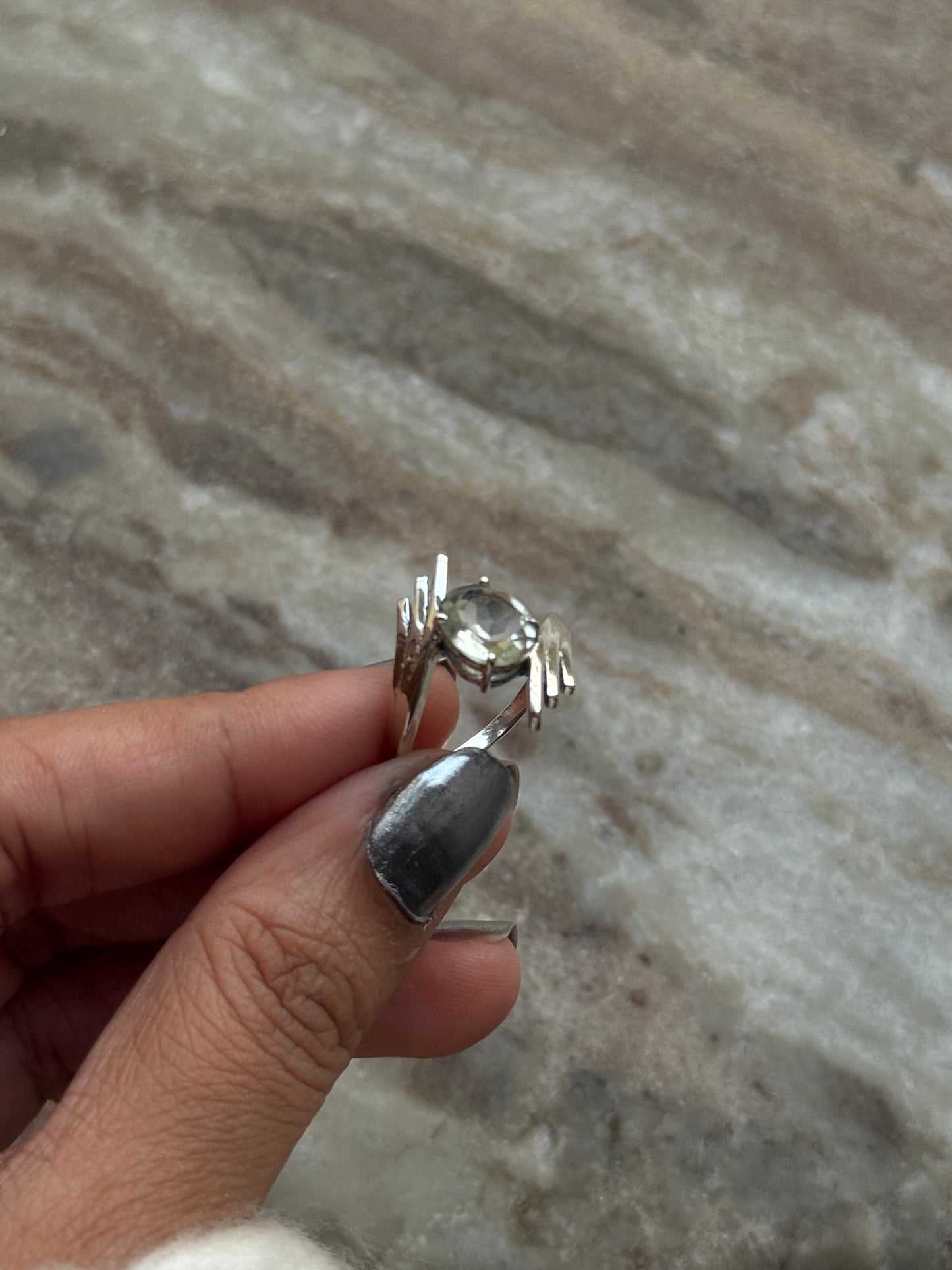 Green Amethyst Solitaire Wings Band 925 Sterling Silver Ring