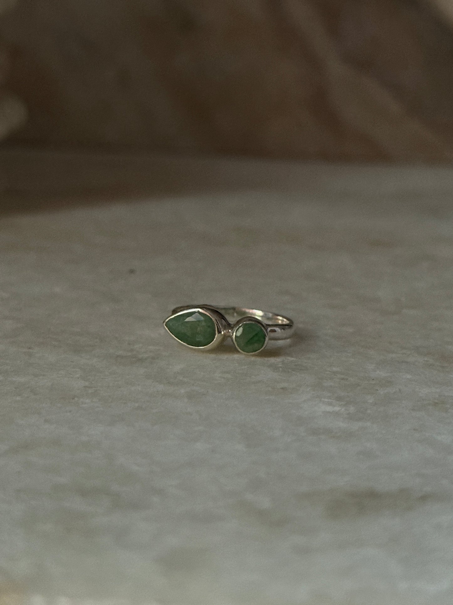 Elegant green aventurine pear round gemstone ring in 925 sterling silver