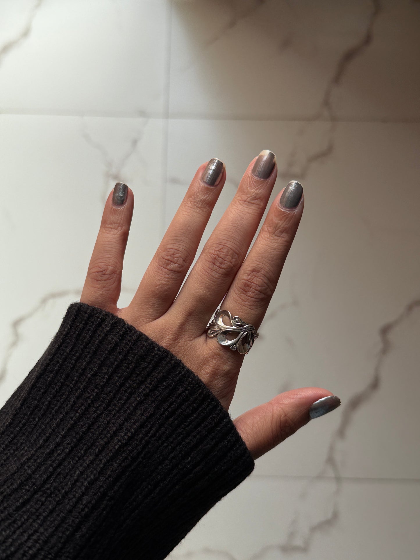 Thick vintage Filigree Motif 925 Sterling Silver Ring