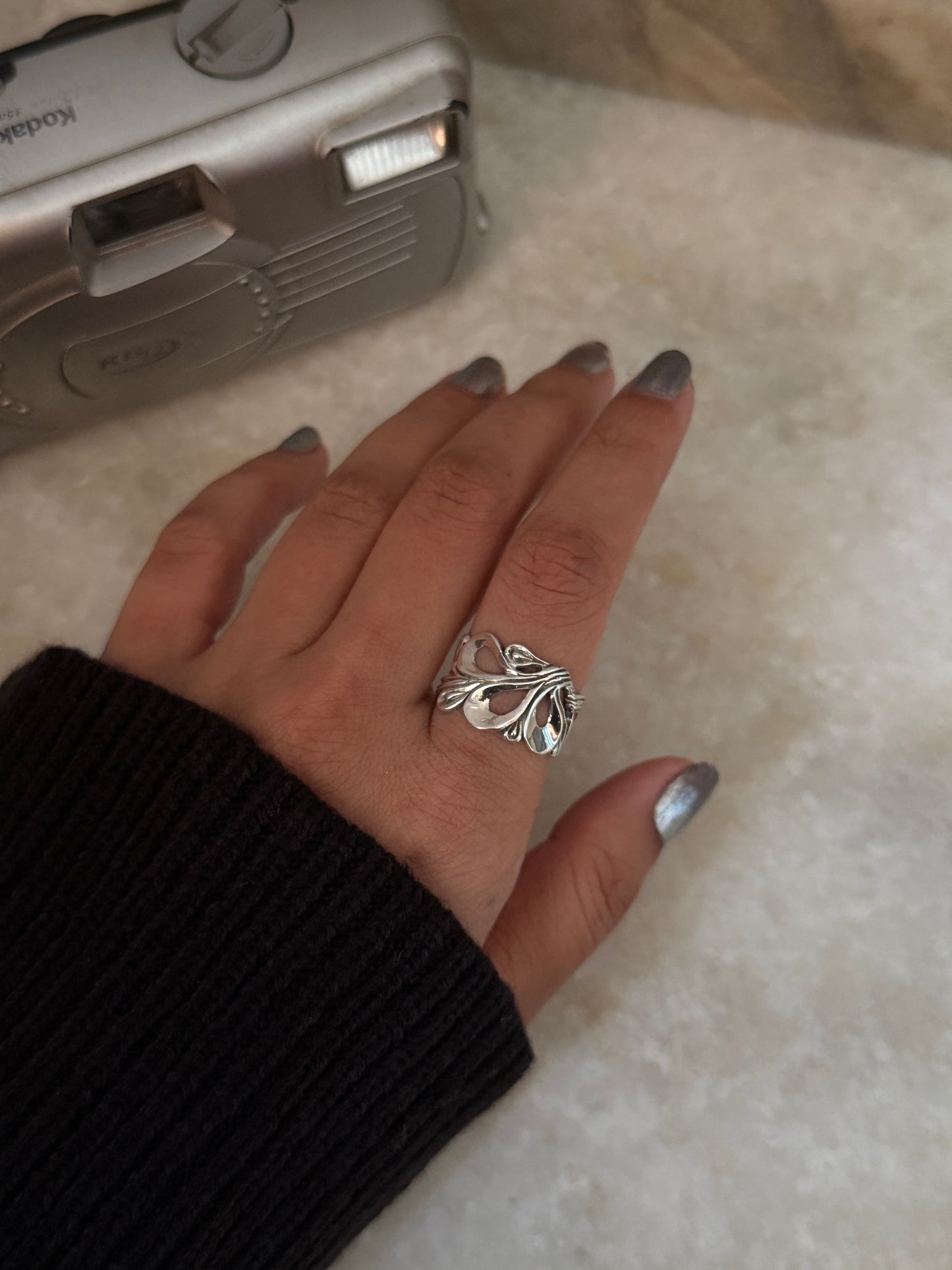 Thick vintage Filigree Motif 925 Sterling Silver Ring