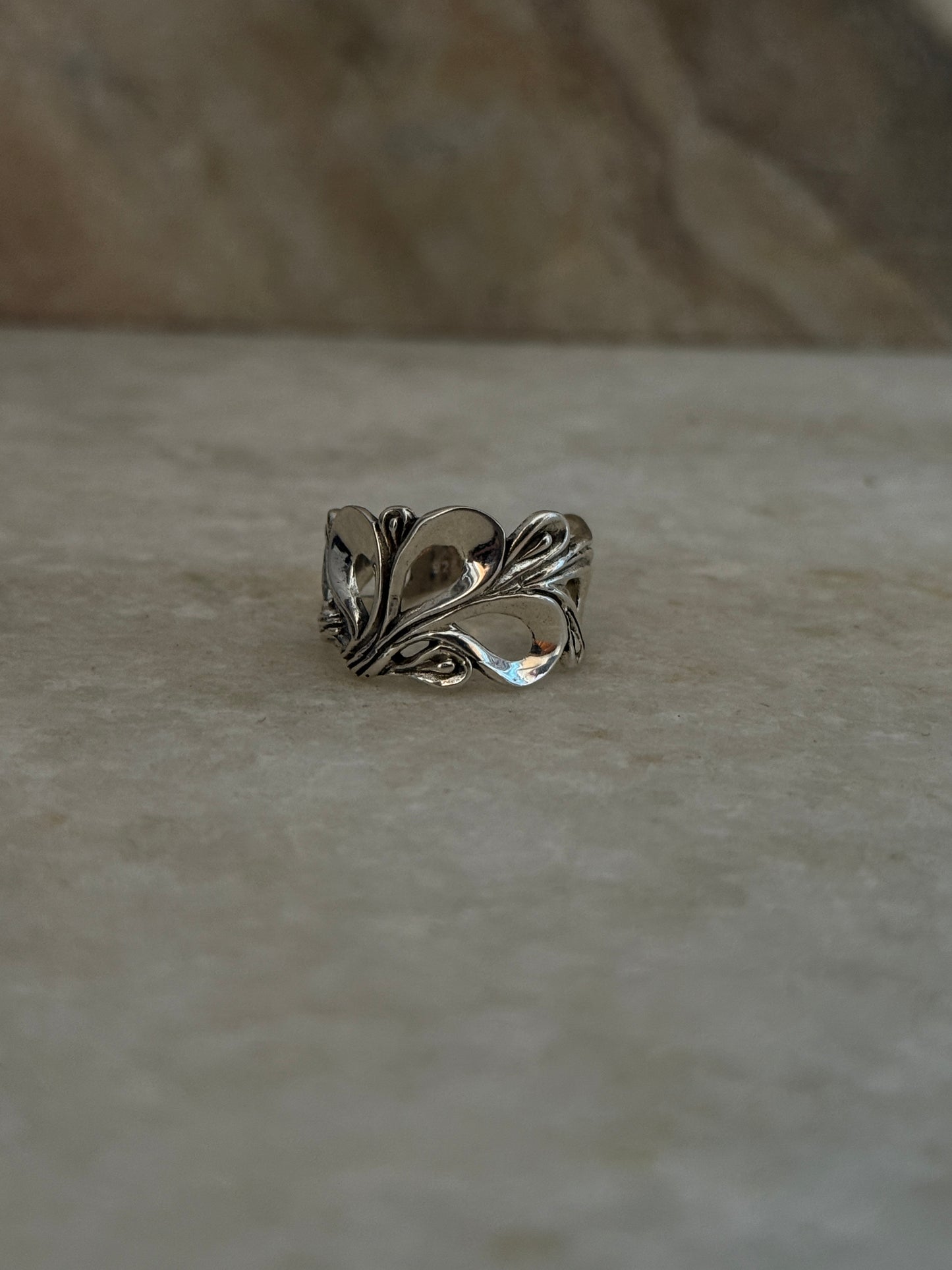 Thick vintage Filigree Motif 925 Sterling Silver Ring