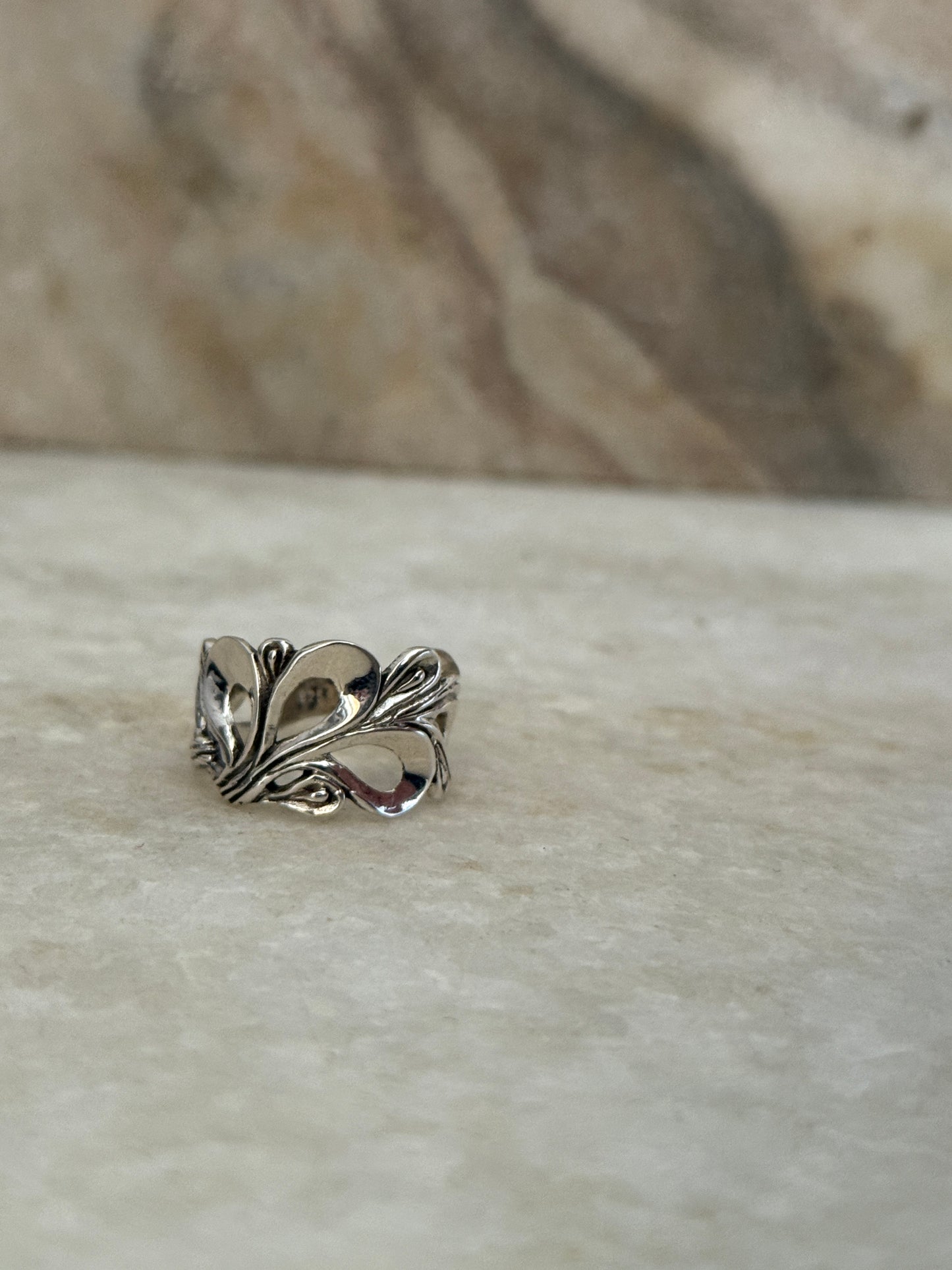 Thick vintage Filigree Motif 925 Sterling Silver Ring