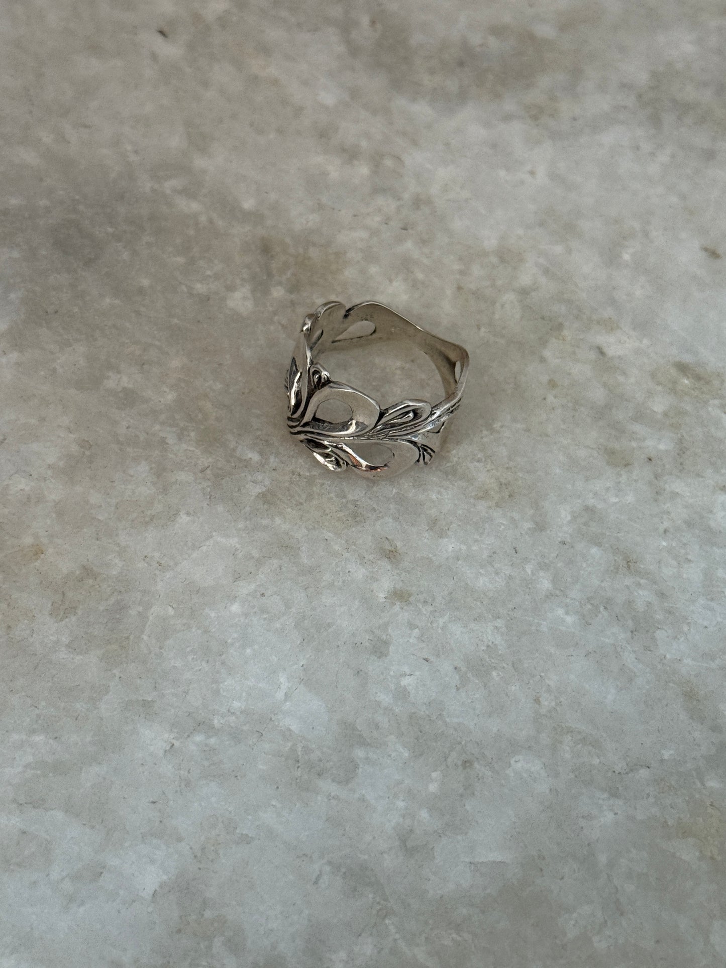 Thick vintage Filigree Motif 925 Sterling Silver Ring