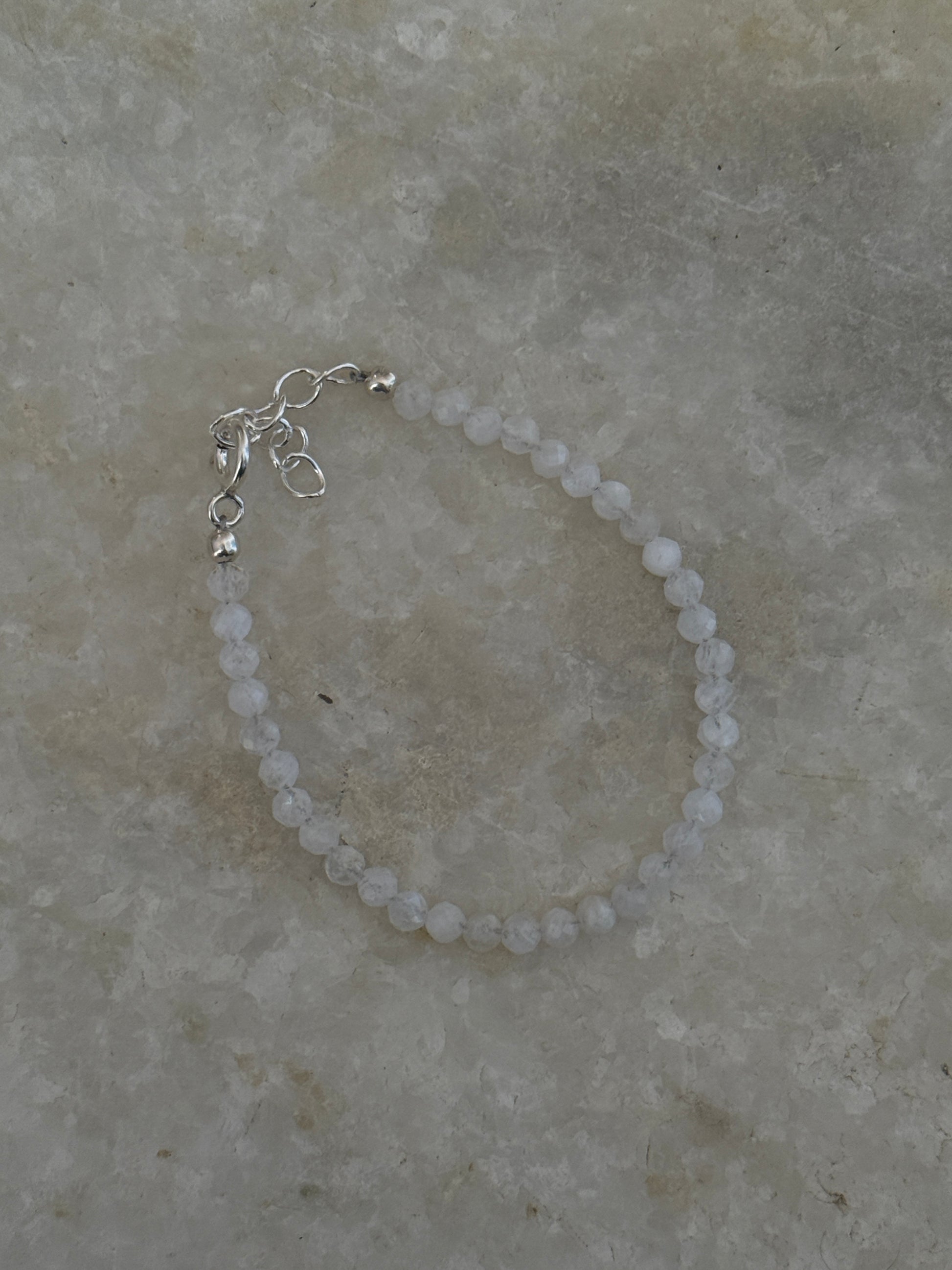 White moonstone natural crystal bracelet with 925 silver