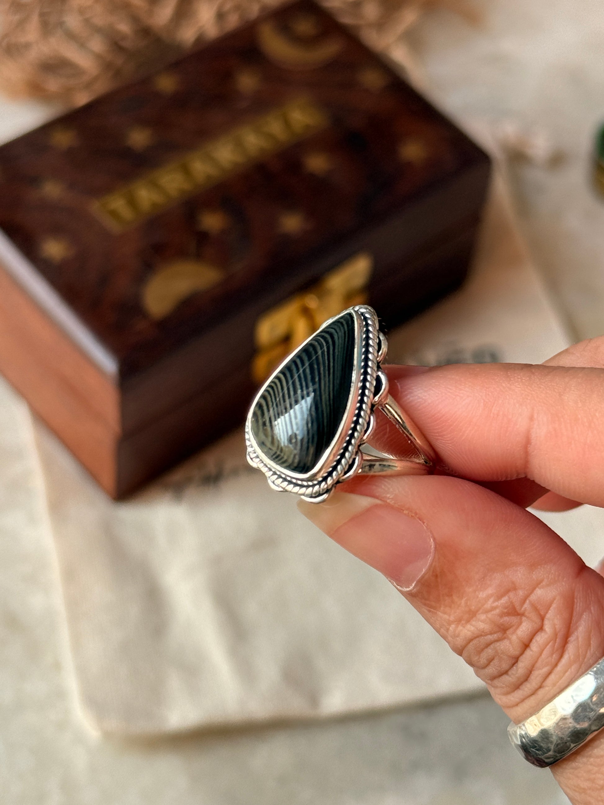 handcrafted 925 sterling silver psilomelane floral gemstone ring