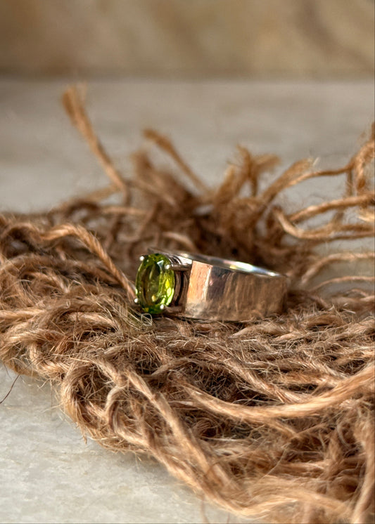 925 sterling silver peridot oval chunky thick stack ring  