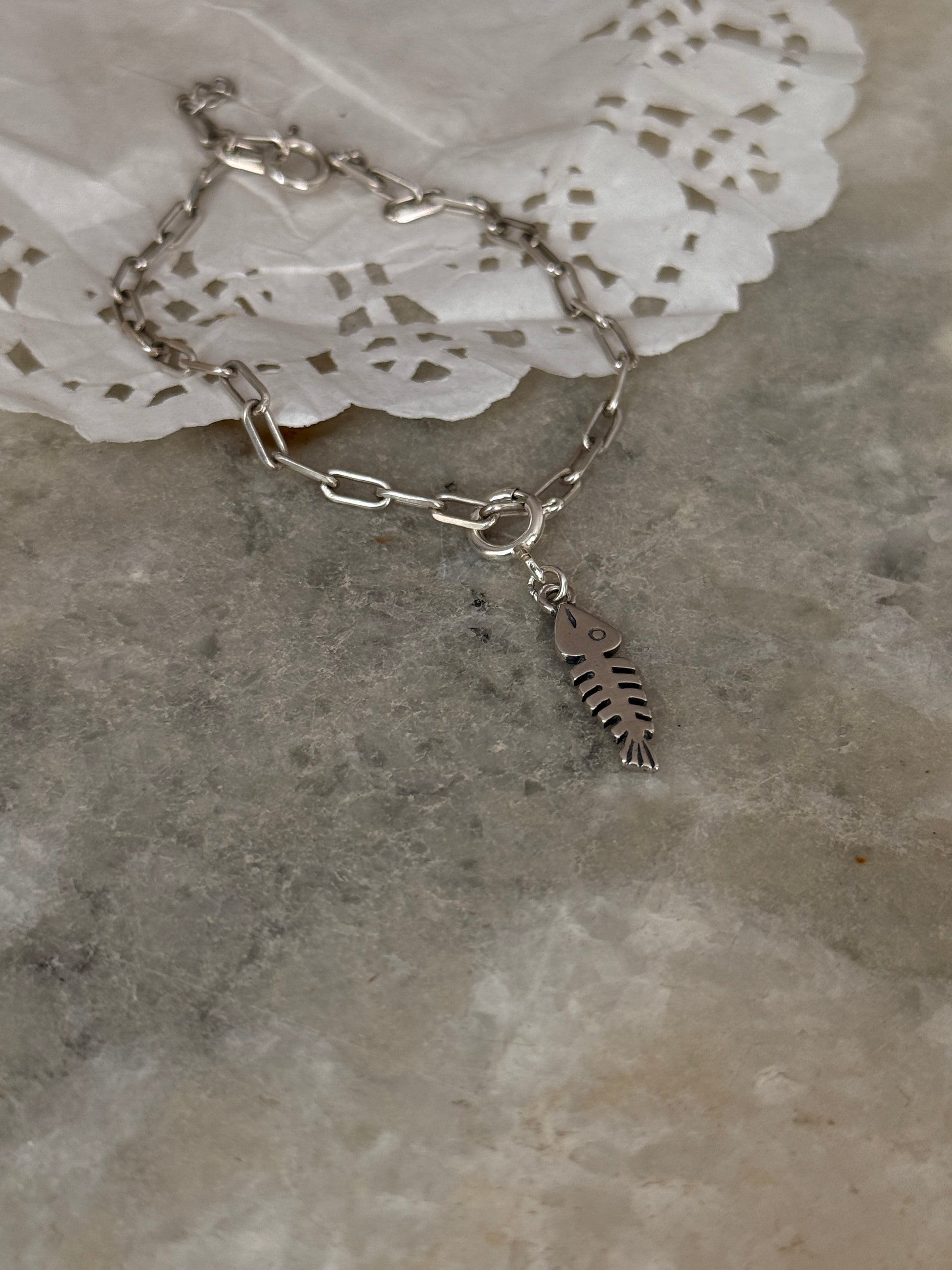 925 sterling silver paper clip bracelet with fish bone design  