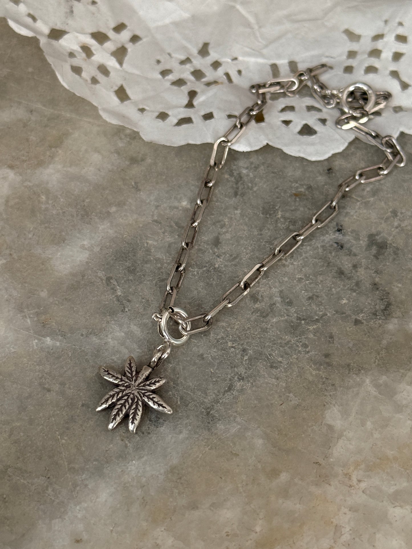 Minimalist 925 Sterling silver hemp charm paper clip bracelet