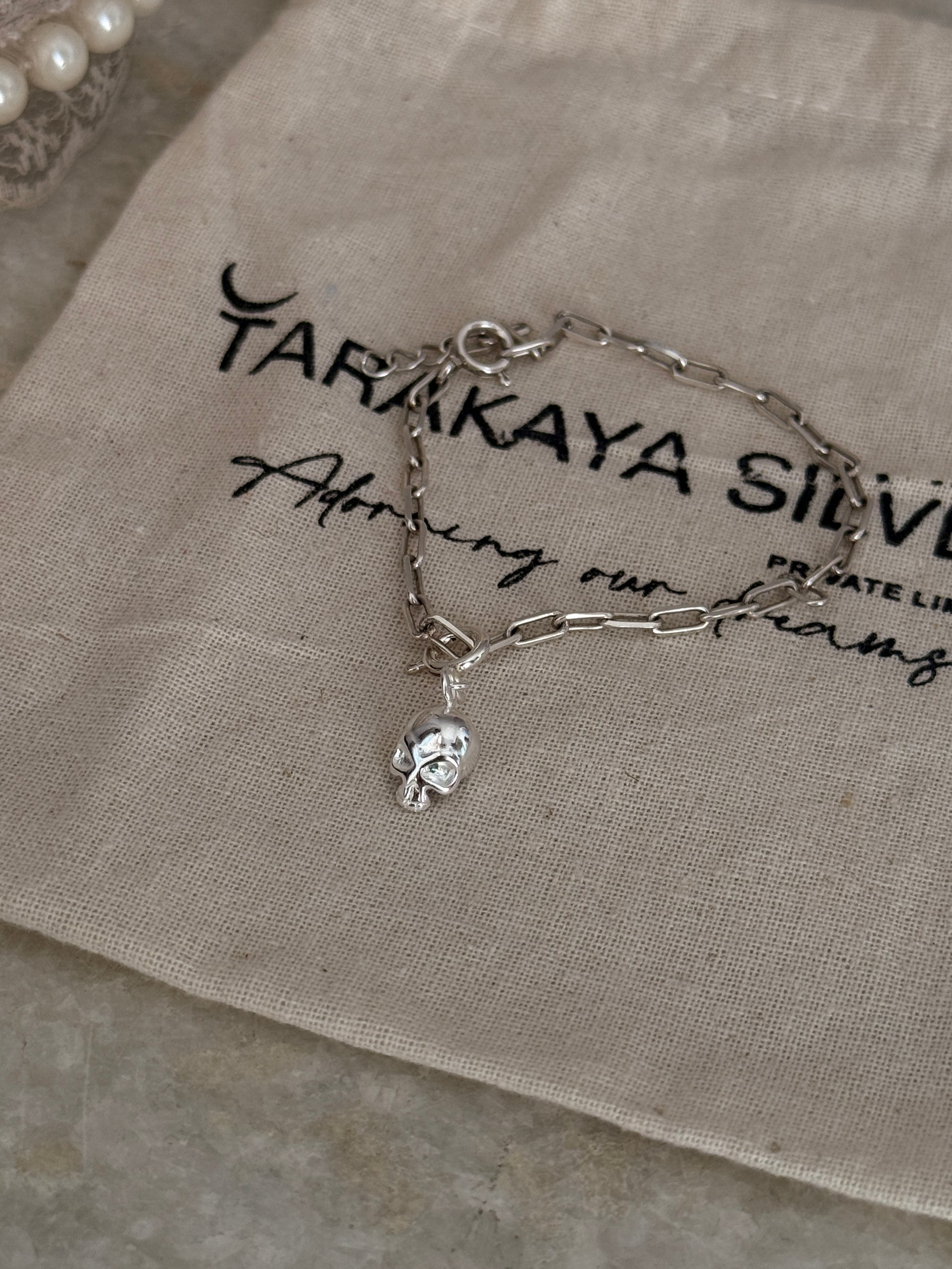 925 Sterling silver paper clip bracelet with skull design charm