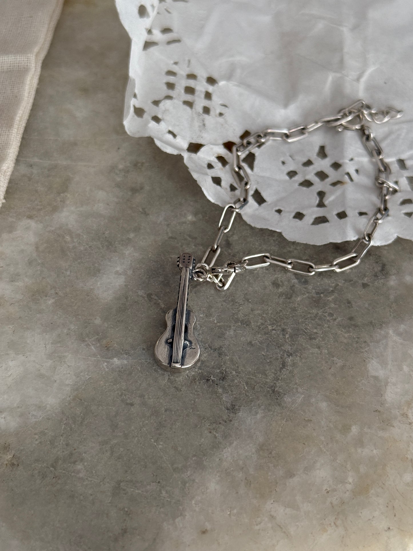 Handcrafted 925 sterling silver guitar charm paper clip bracelet