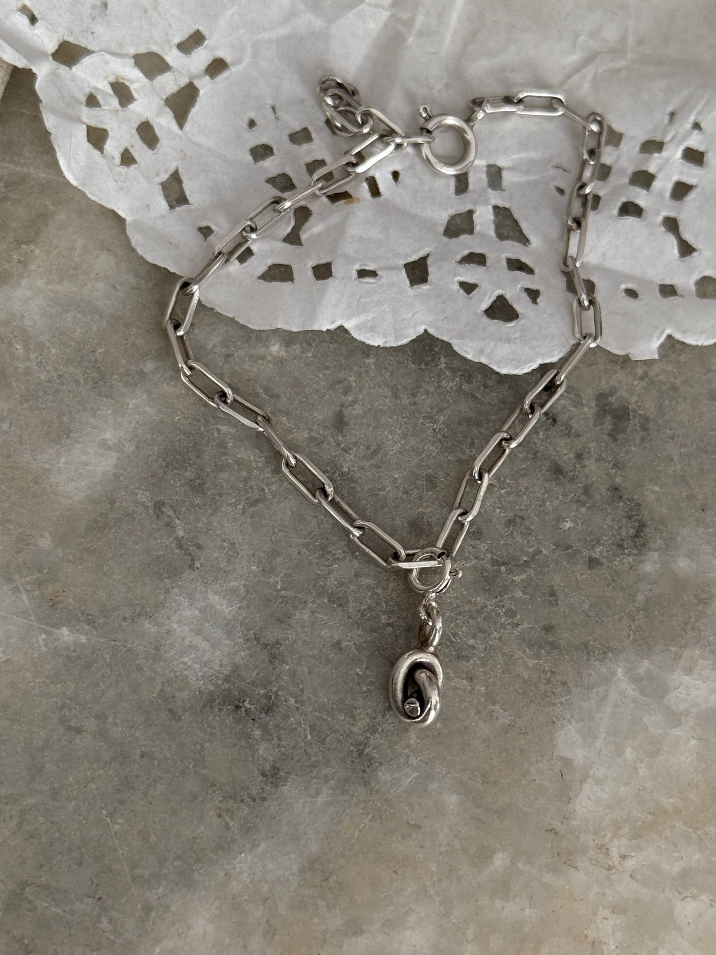 Paper clip chain bracelet with promise knot charm in 925 sterling silver