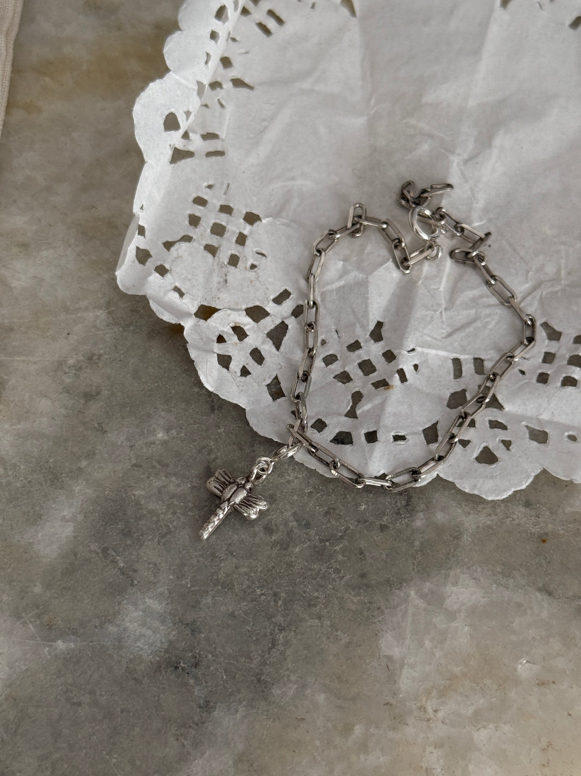 925 Sterling silver paper clip bracelet with dragonfly pendant  