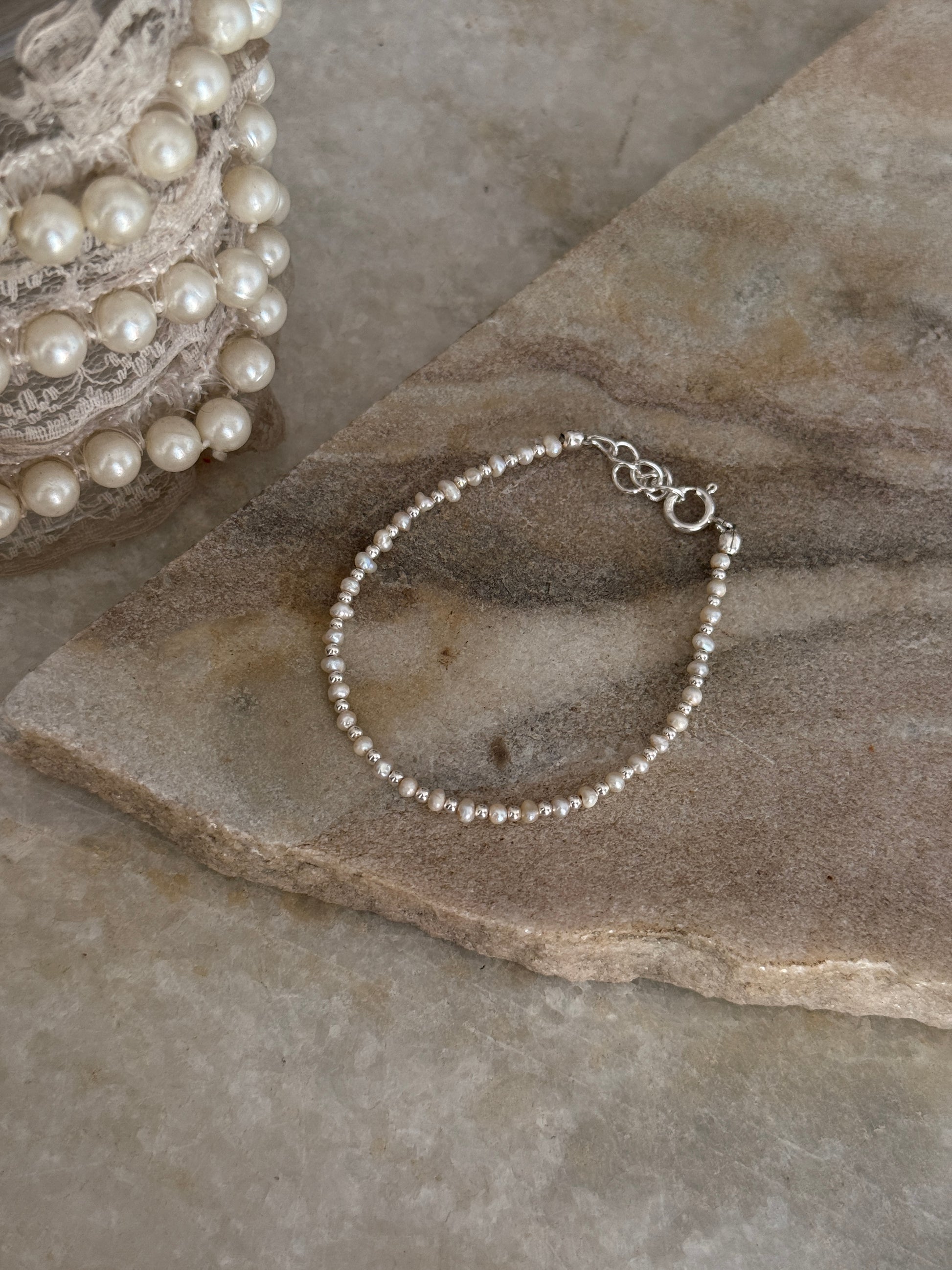 925 sterling silver fresh water pearl warm tone bracelet with 2mm beads  