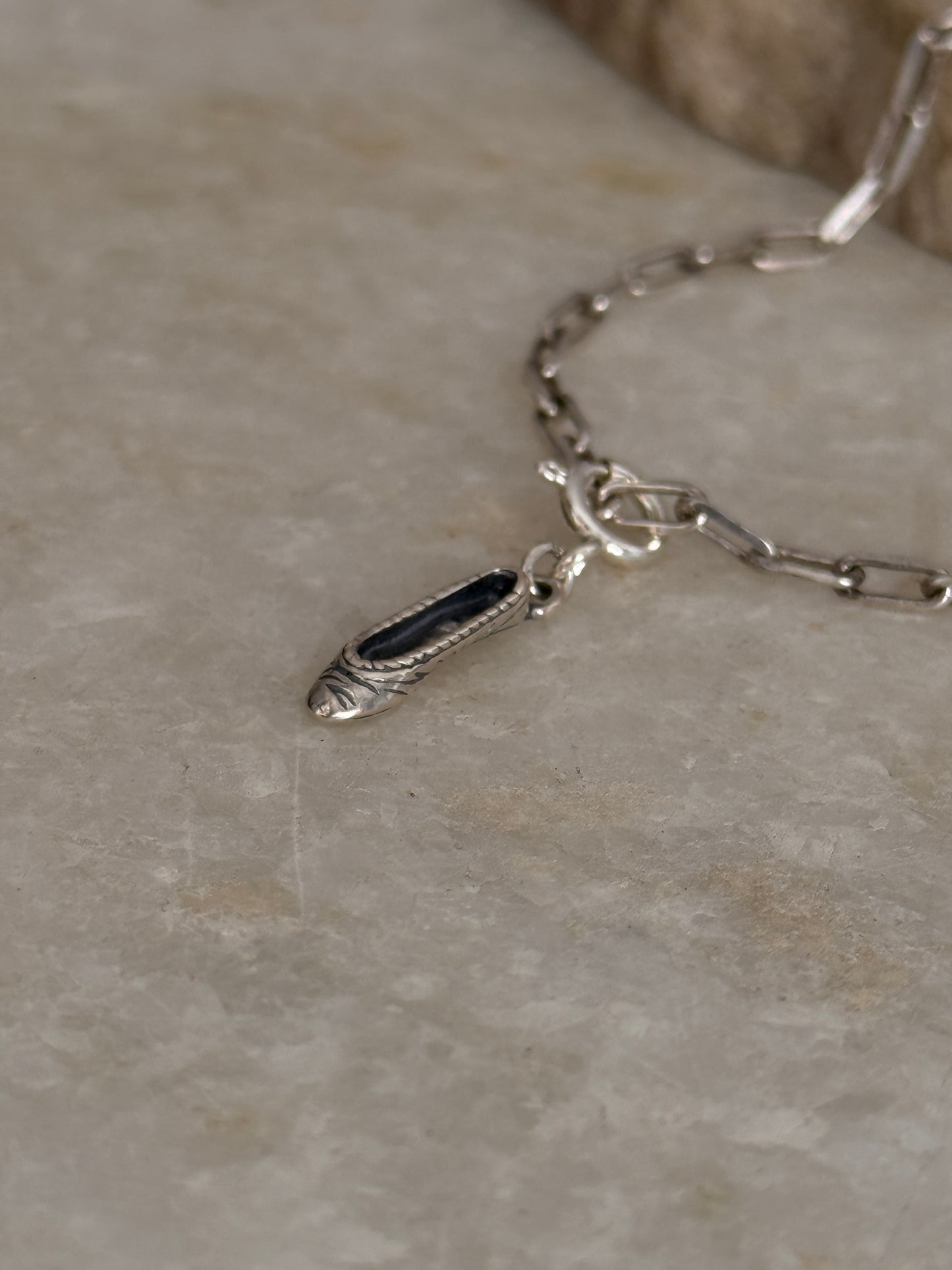 925 Sterling silver paper clip chain bracelet featuring ballet shoes charm