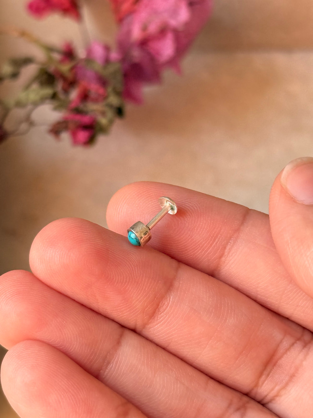 925 Sterling Silver Turquoise South Screw Back Minimal Nose Pin