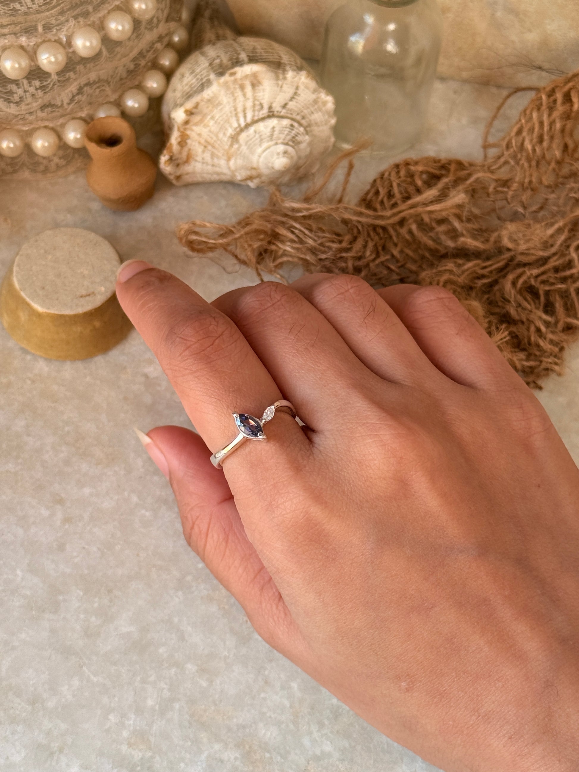Handmade 925 sterling silver iolite marquise gemstone ring