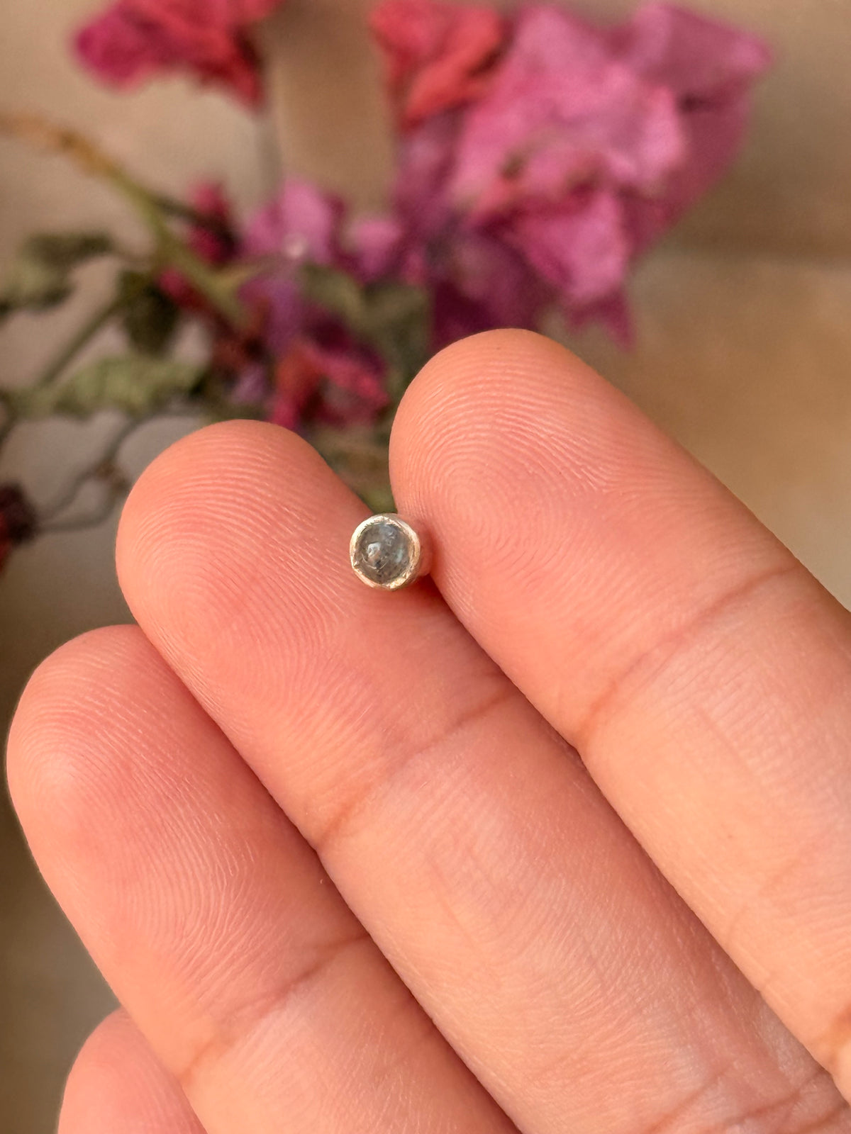 925 Sterling Silver Labradorite South Screw Back Minimal Nose Pin