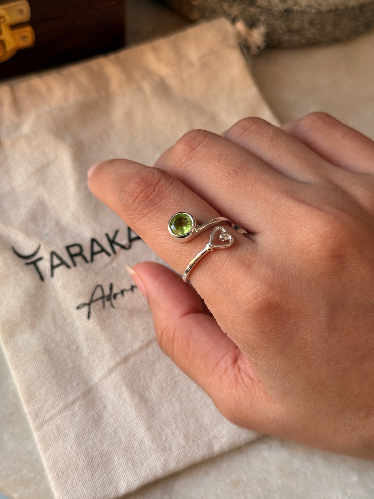 Handmade 925 sterling silver peridot heart adjustable band ring
