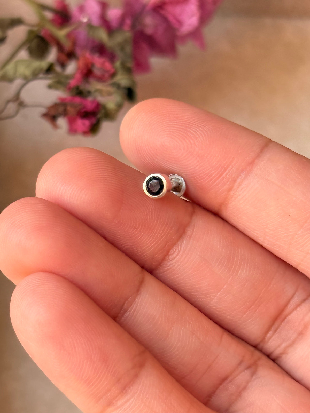 925 Sterling Silver Black Cz South Screw Back Minimal Nose Pin