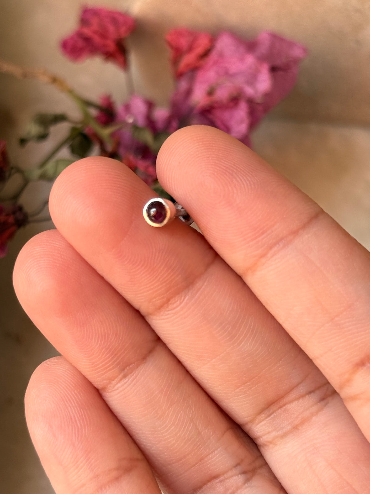 925 Sterling Silver Garnet South Screw Back Minimal Nose Pin