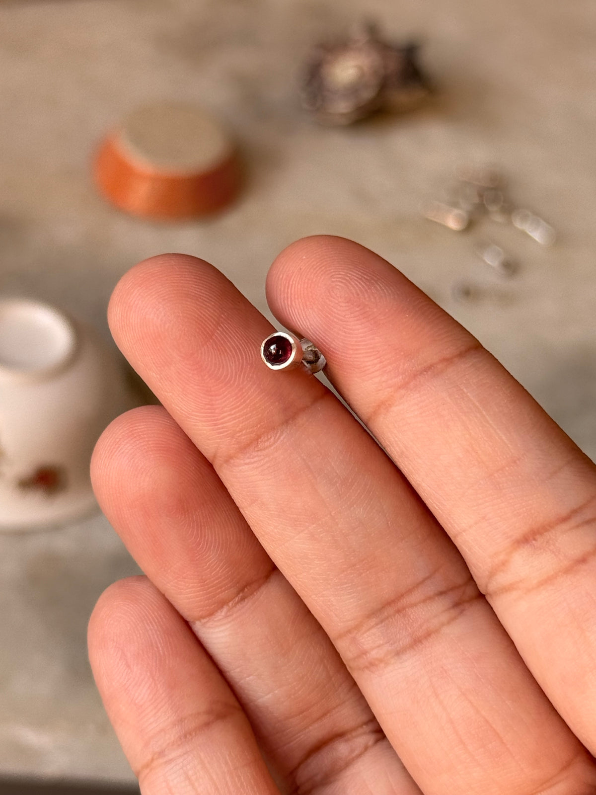925 Sterling Silver Garnet South Screw Back Minimal Nose Pin