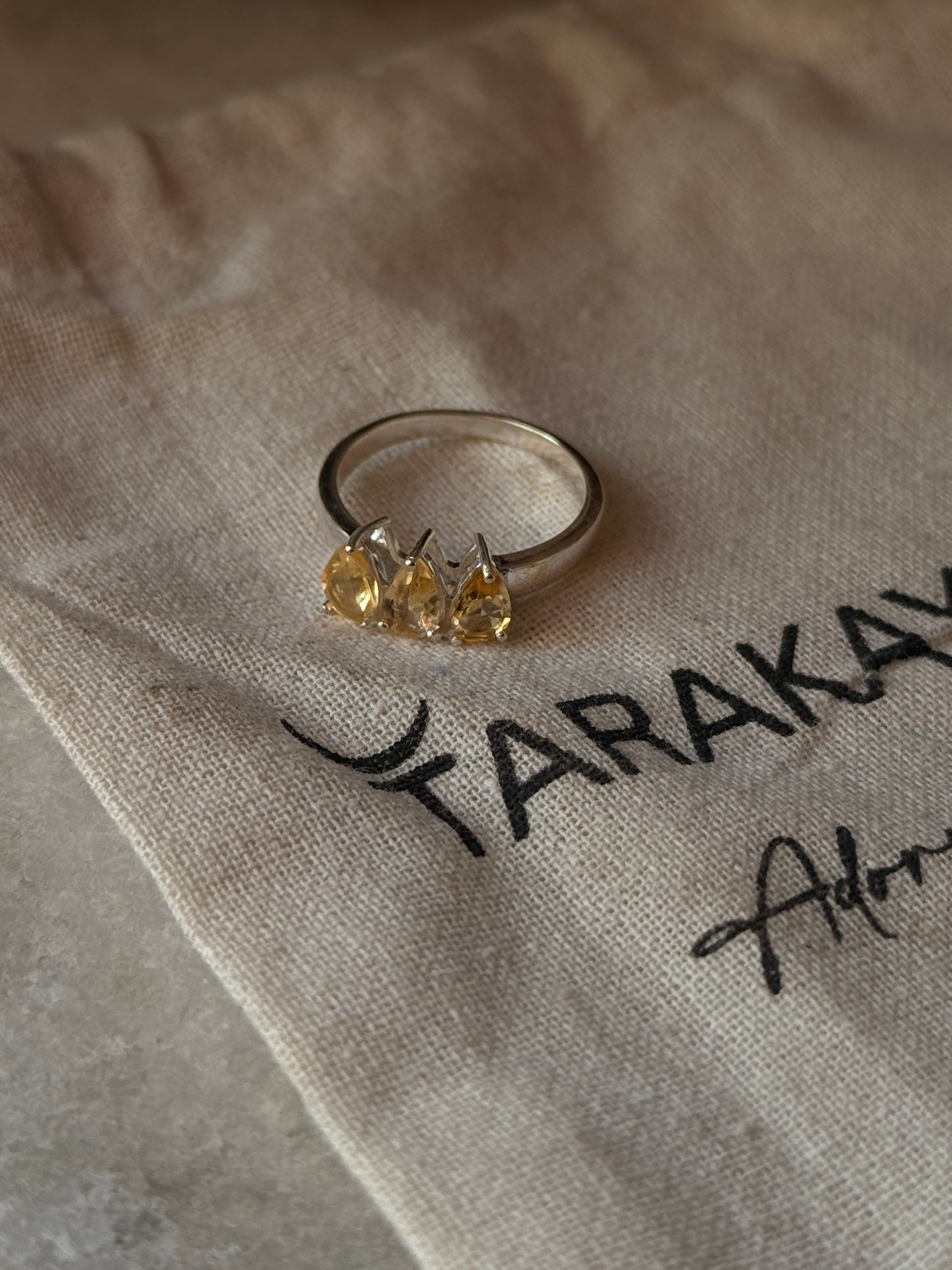 Classic 925 sterling silver citrine three pear solitaire ring