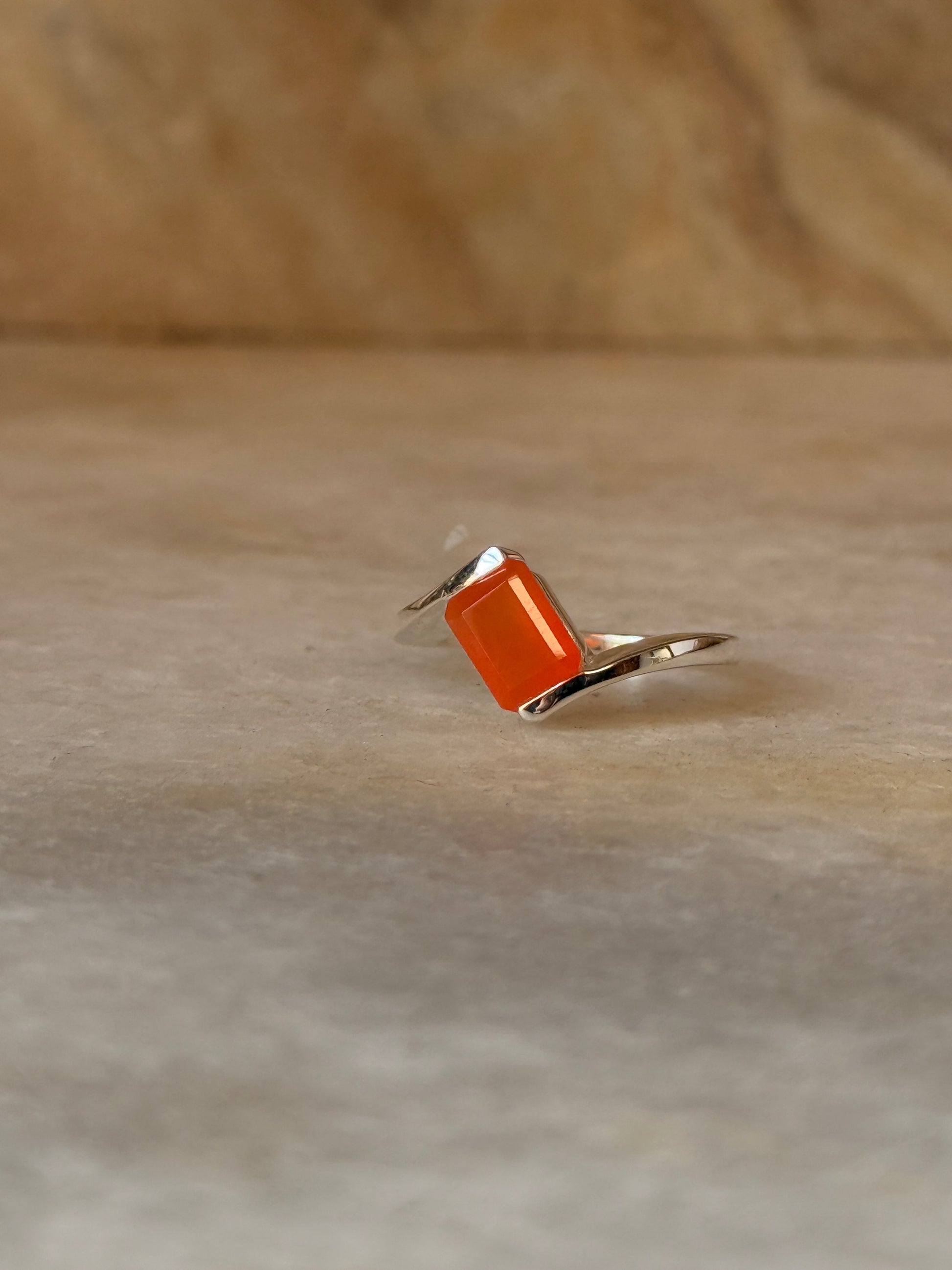 Natural carnelian rectangular gemstone 925 sterling silver ring  