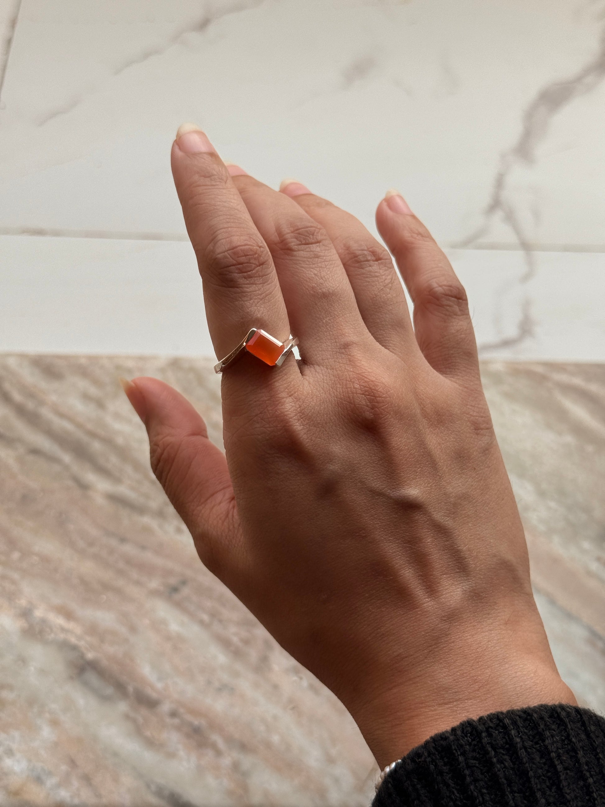 Minimalist carnelian rectangular 925 sterling silver ring  