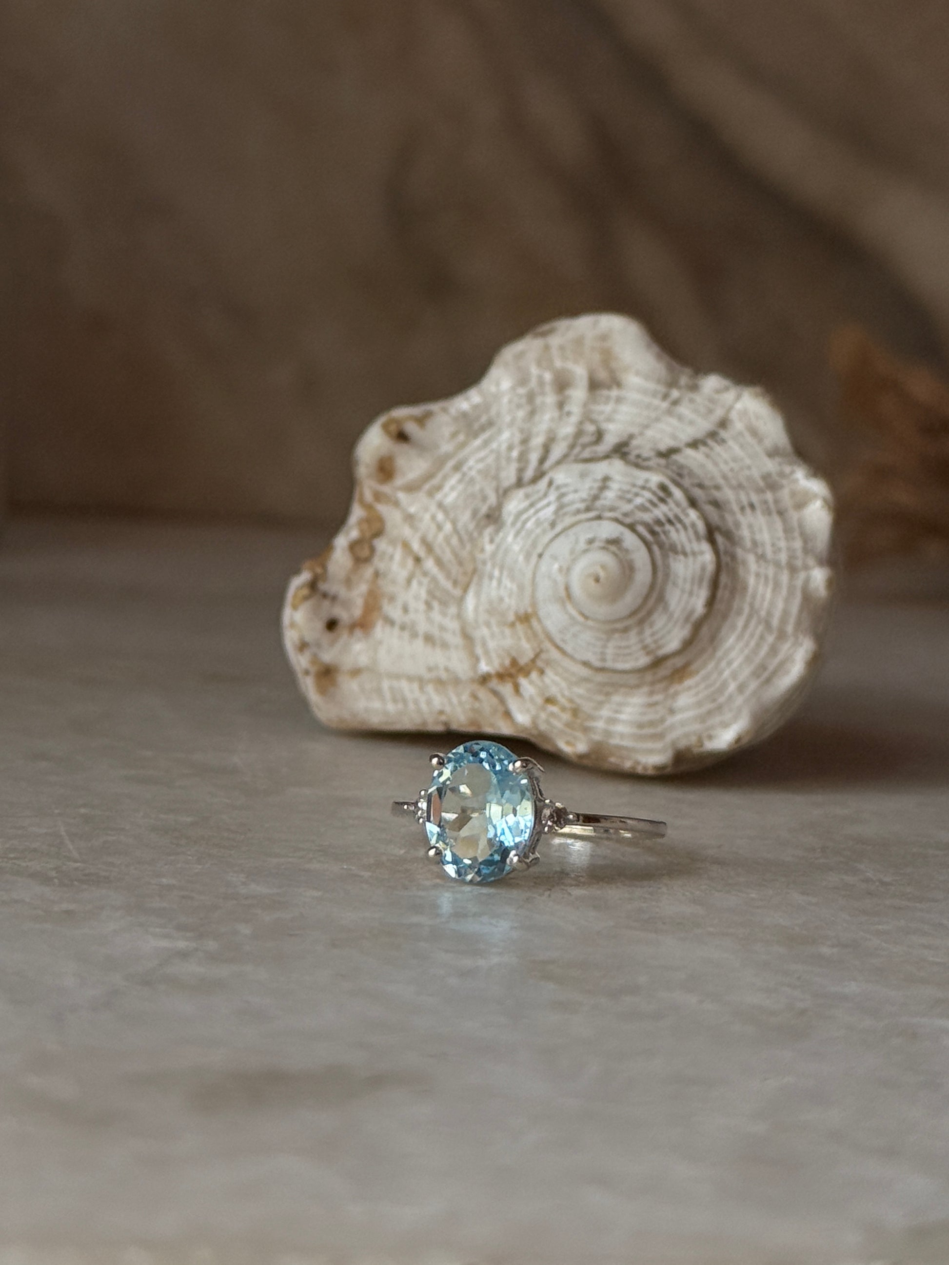 natural blue topaz oval 925 sterling silver solitaire ring