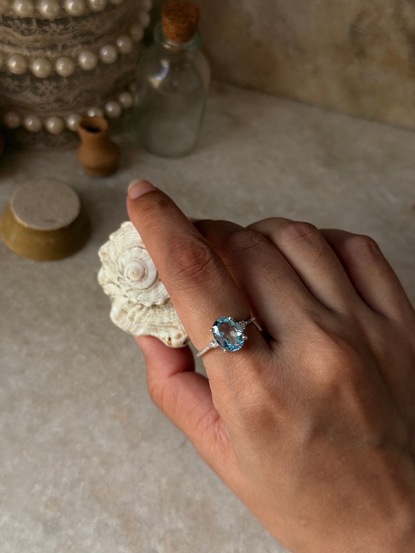 artisan 925 sterling silver blue topaz solitaire ring  