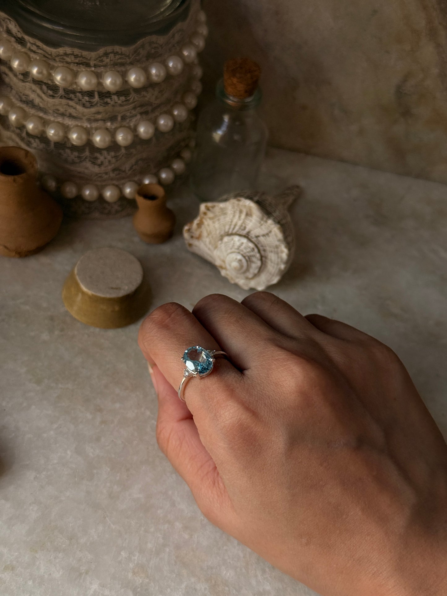 vintage-inspired blue topaz oval 925 sterling silver ring