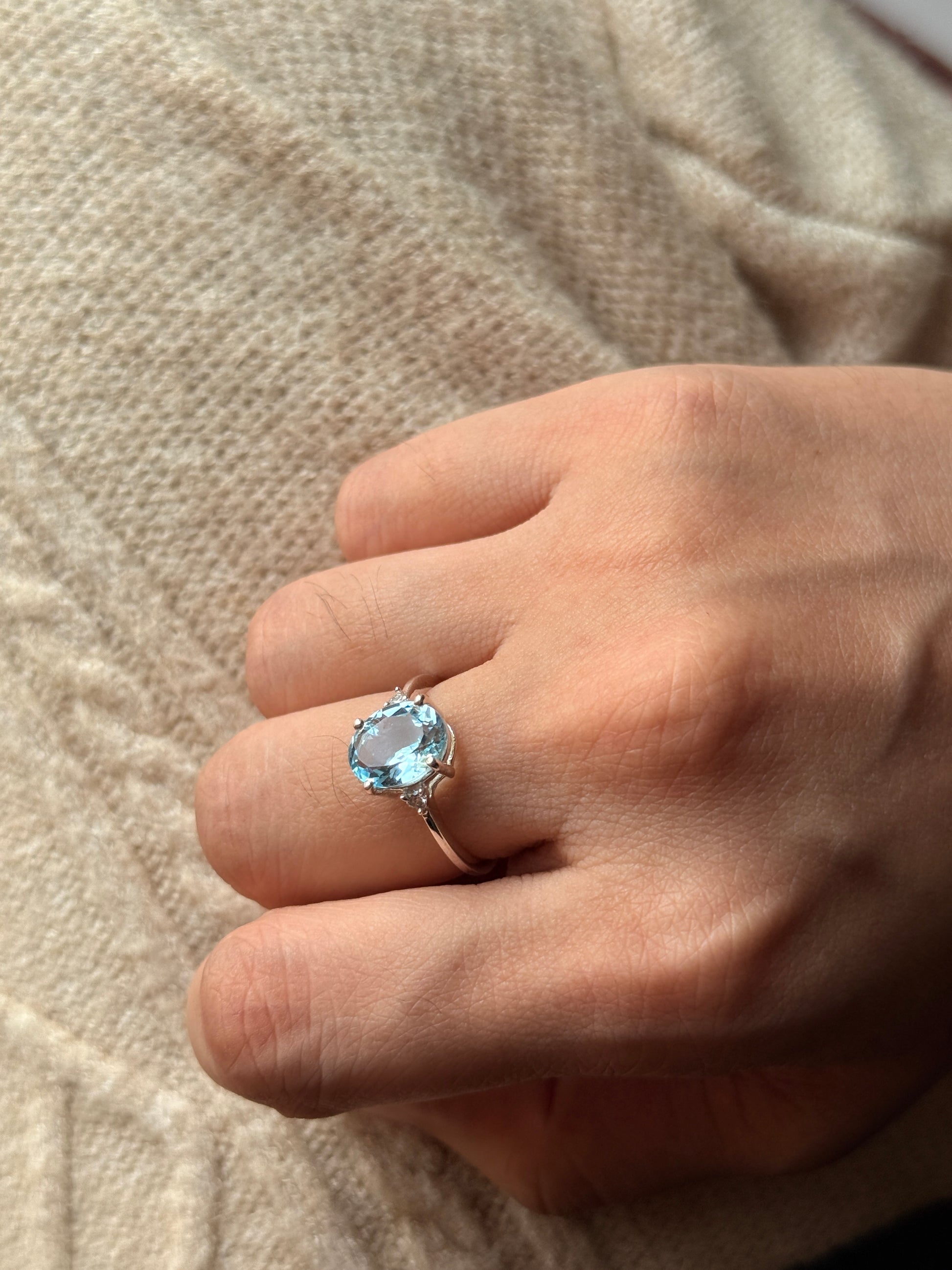 natural blue topaz oval 925 sterling silver solitaire ring