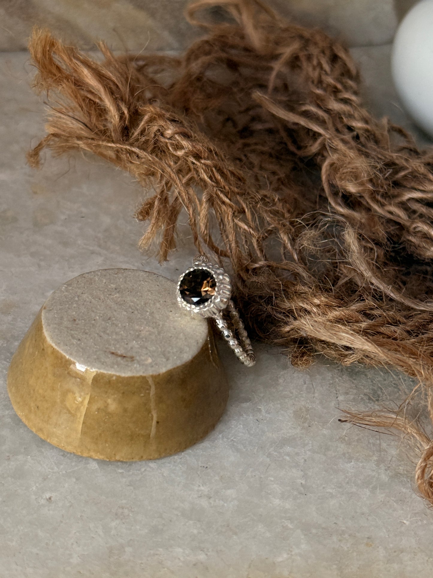 Elegant smokey quartz dot 925 sterling silver band ring  