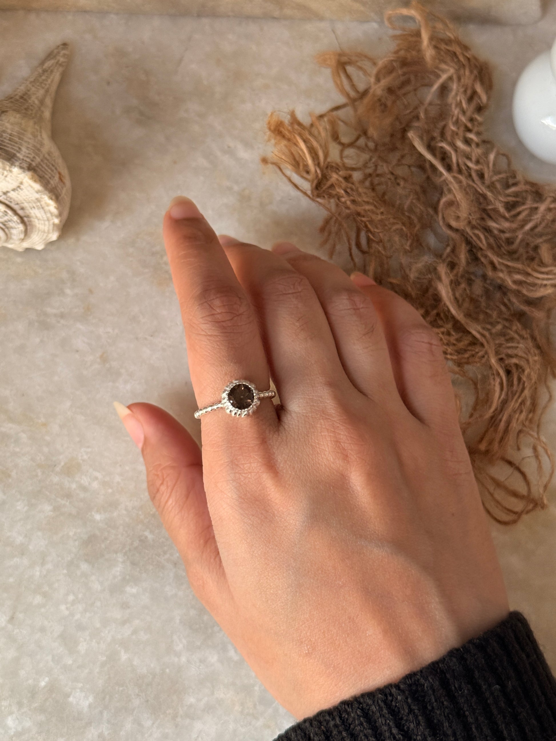 Classic 925 sterling silver smokey quartz dot band ring