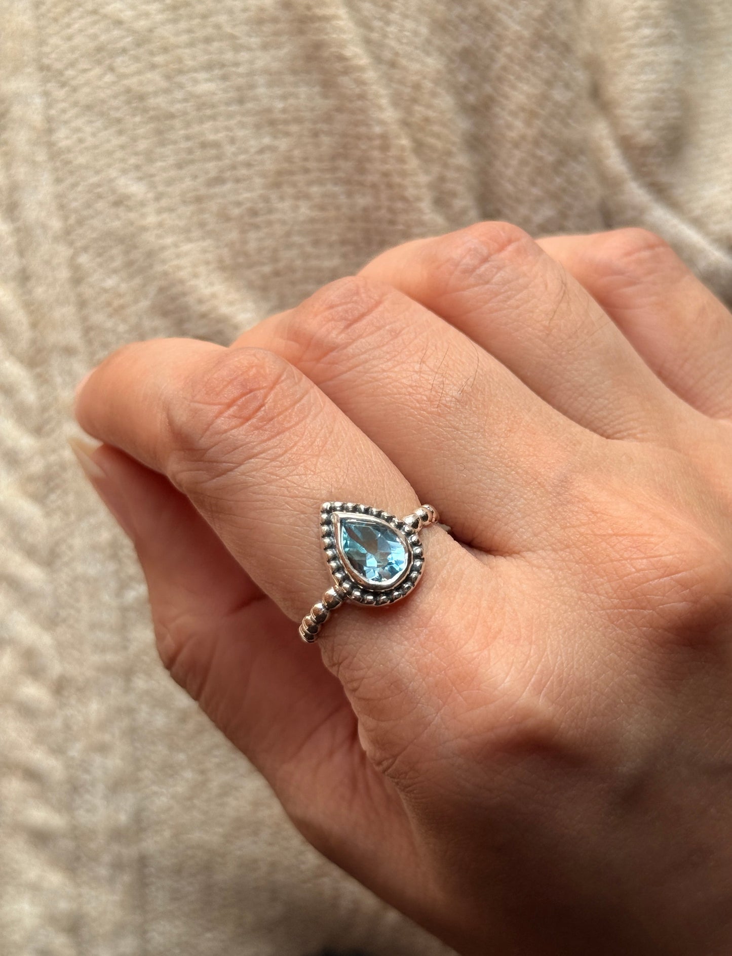 Handmade 925 sterling silver blue topaz pear dot ring  