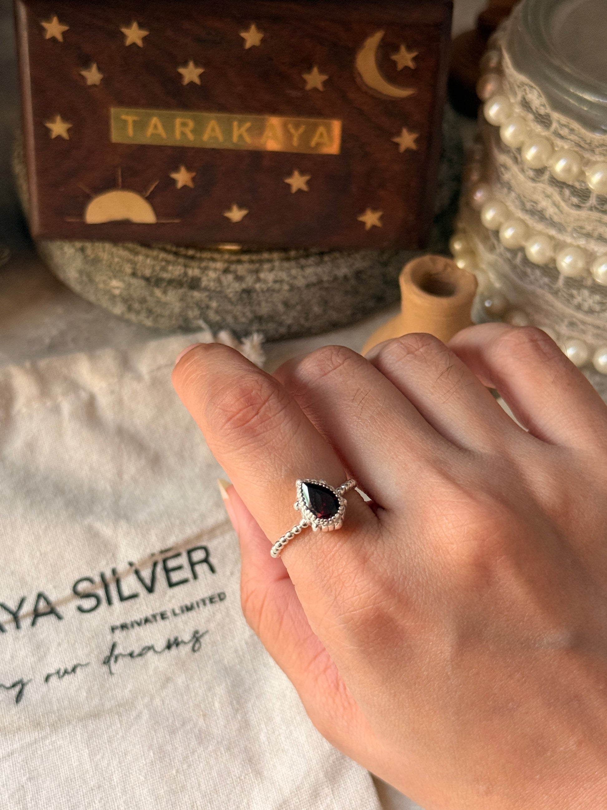 Handmade 925 sterling silver garnet pear dot ring