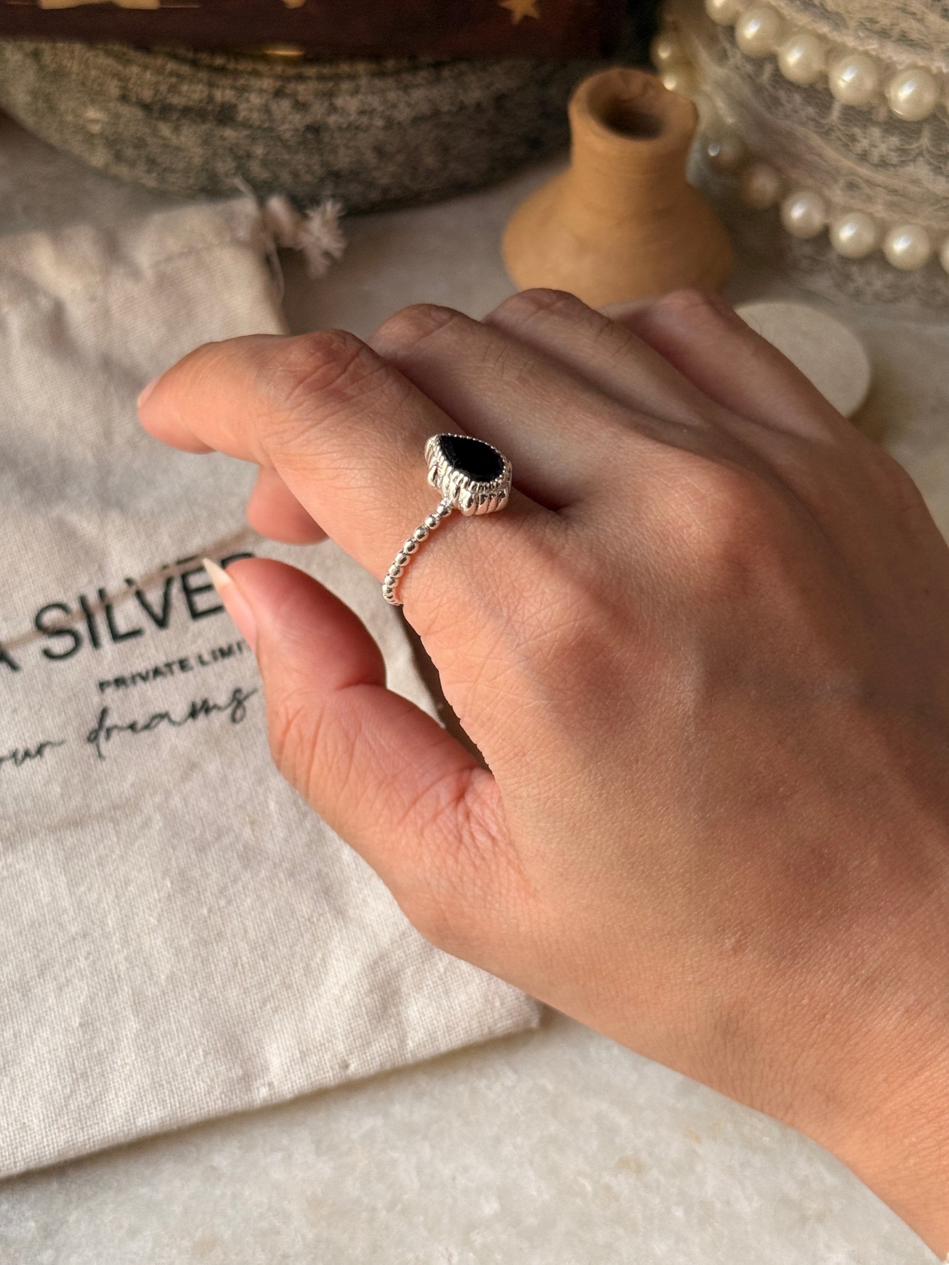 Natural garnet pear gemstone dot band 925 sterling silver ring  