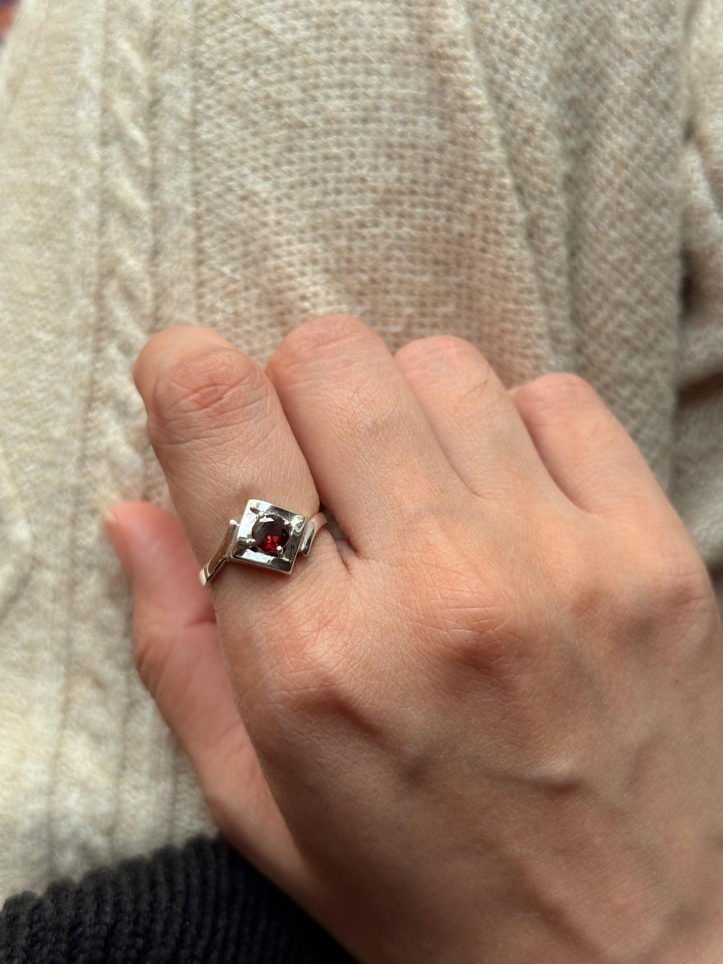elegant garnet solitaire gemstone 925 sterling silver ring  