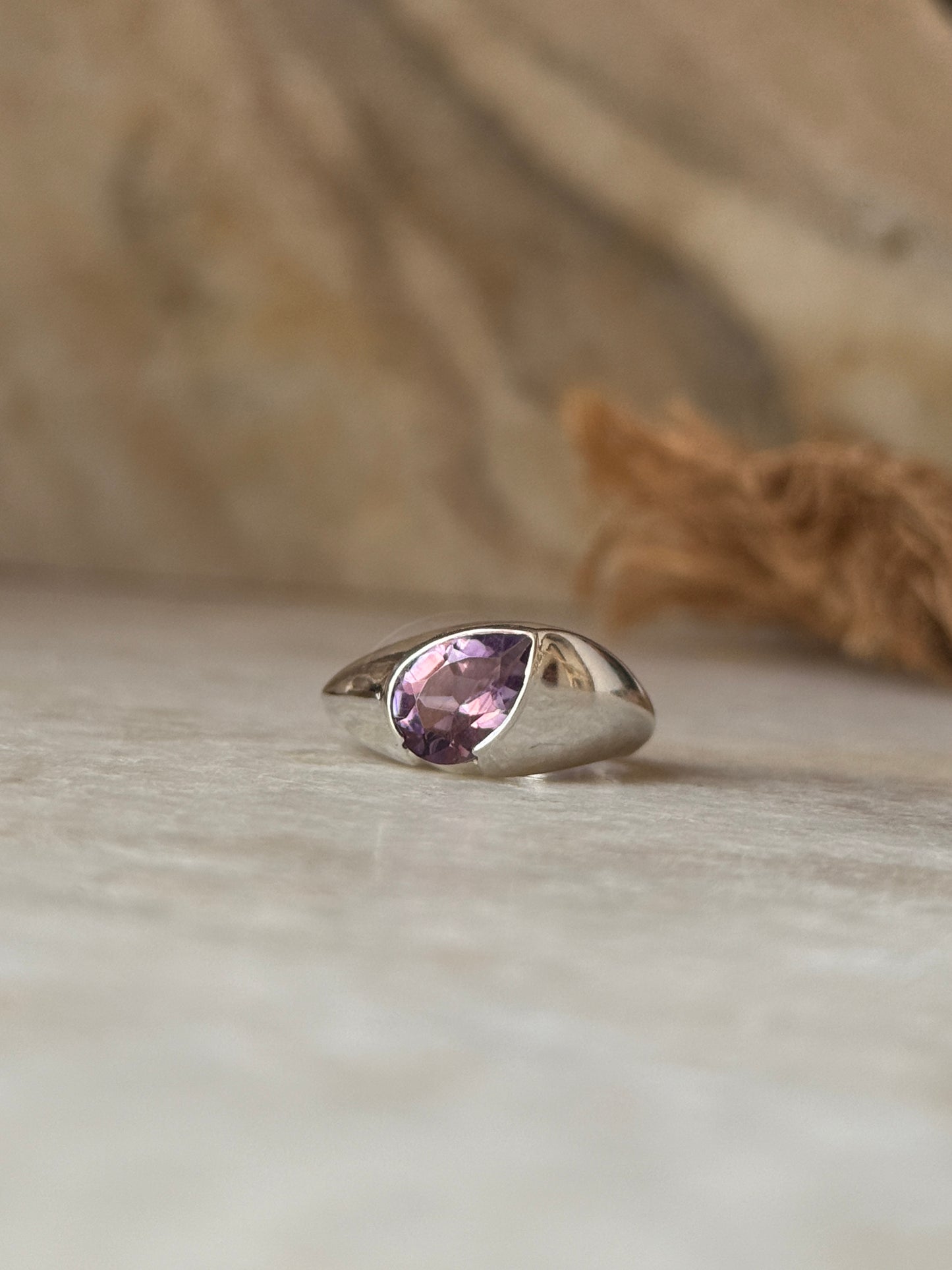 925 sterling silver amethyst hula ring  