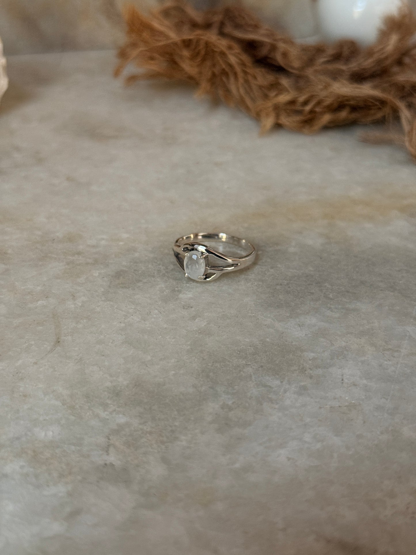 Moonstone oval cut solitaire ring in 925 sterling silver