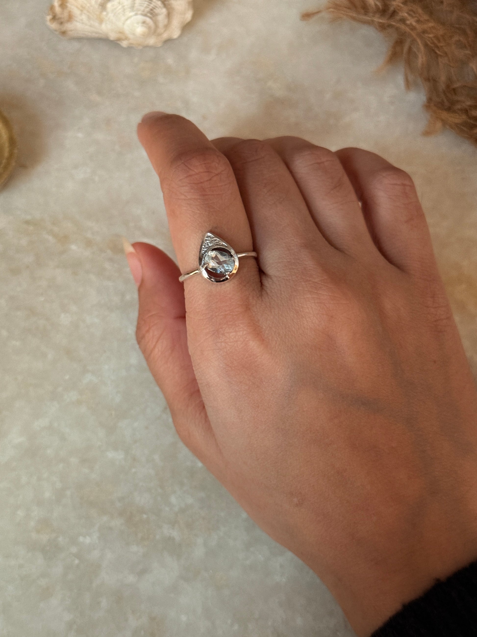 Natural blue topaz pear cut solitaire 925 sterling silver ring