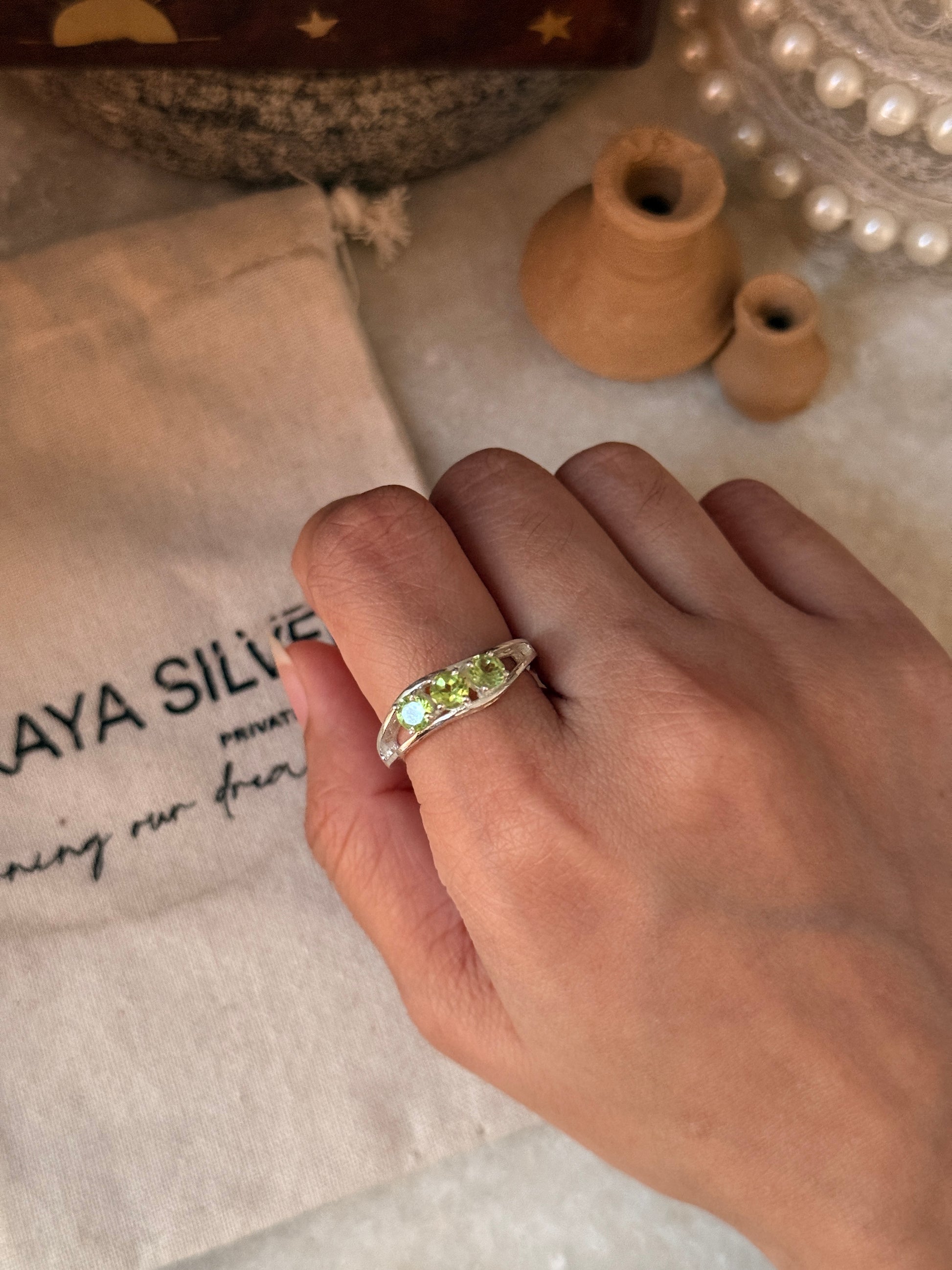 Peridot three square vintage filigree ring in 925 sterling silver