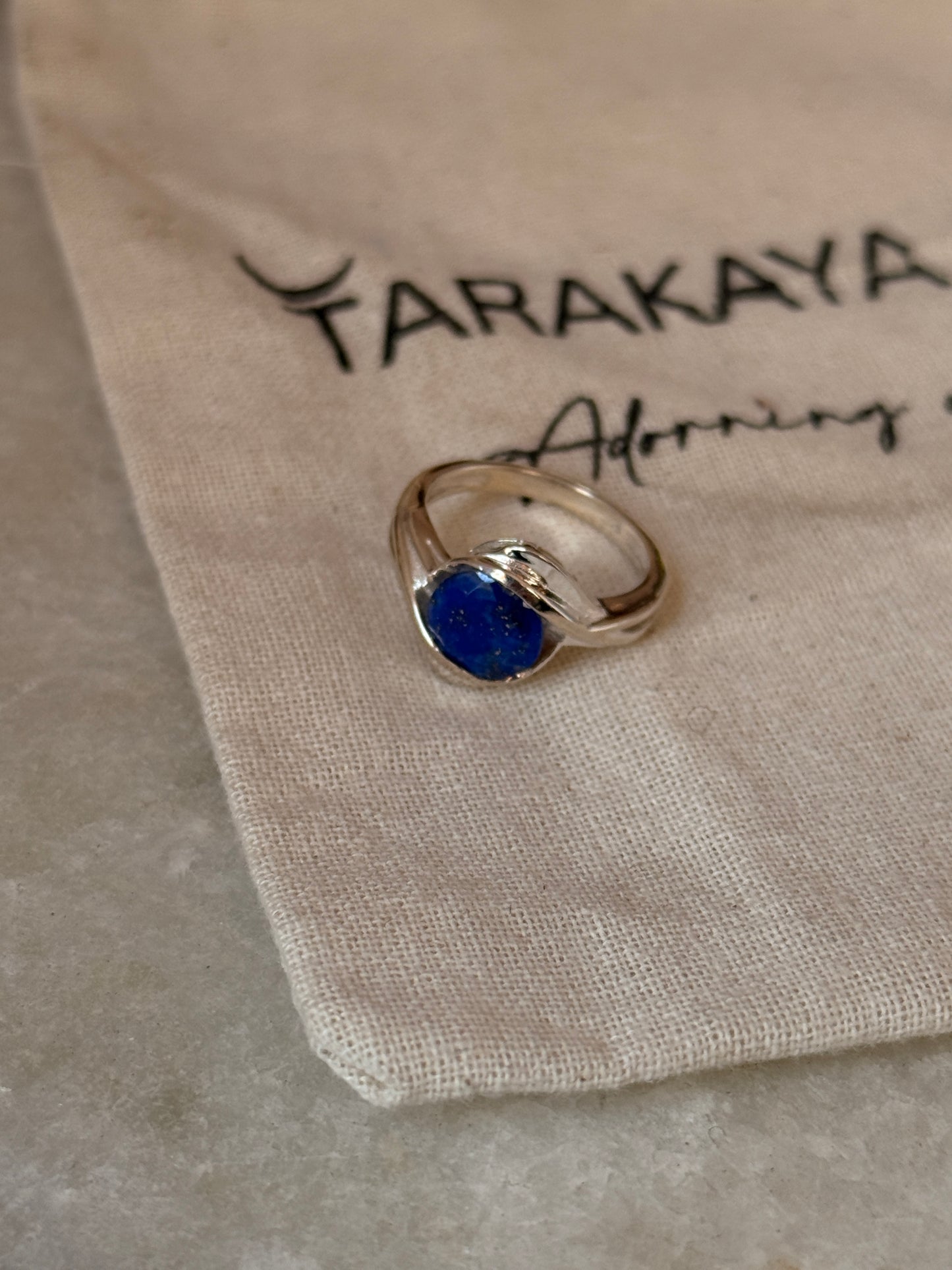 Natural lapis lazuli round gemstone wrap 925 sterling silver ring  