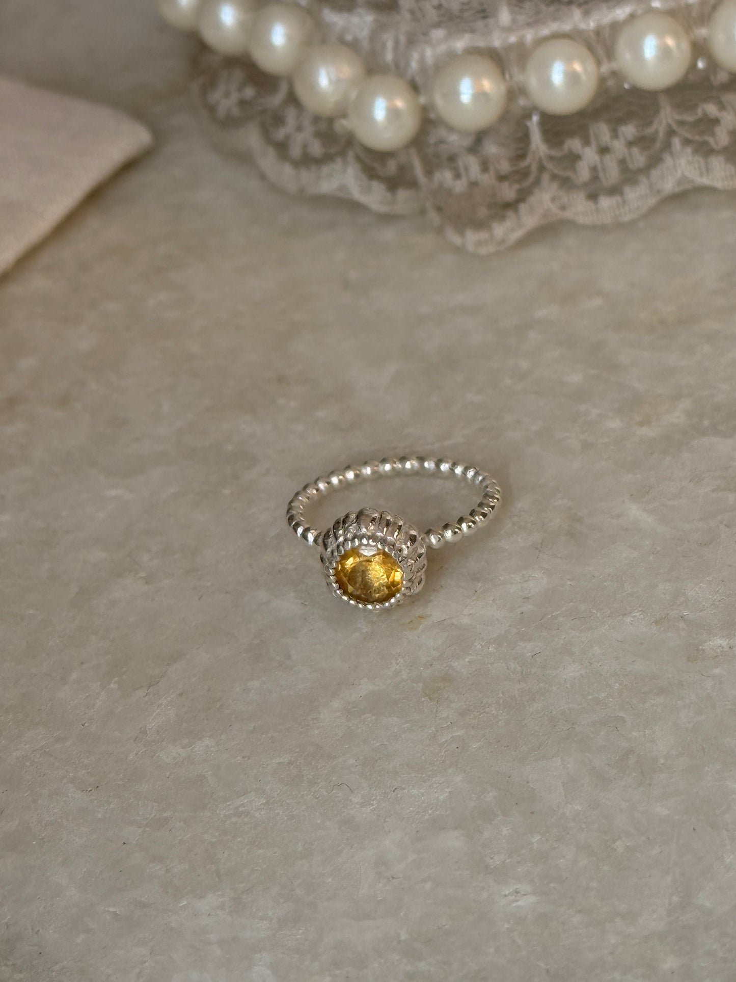 Elegant 925 sterling silver citrine round dot design ring  