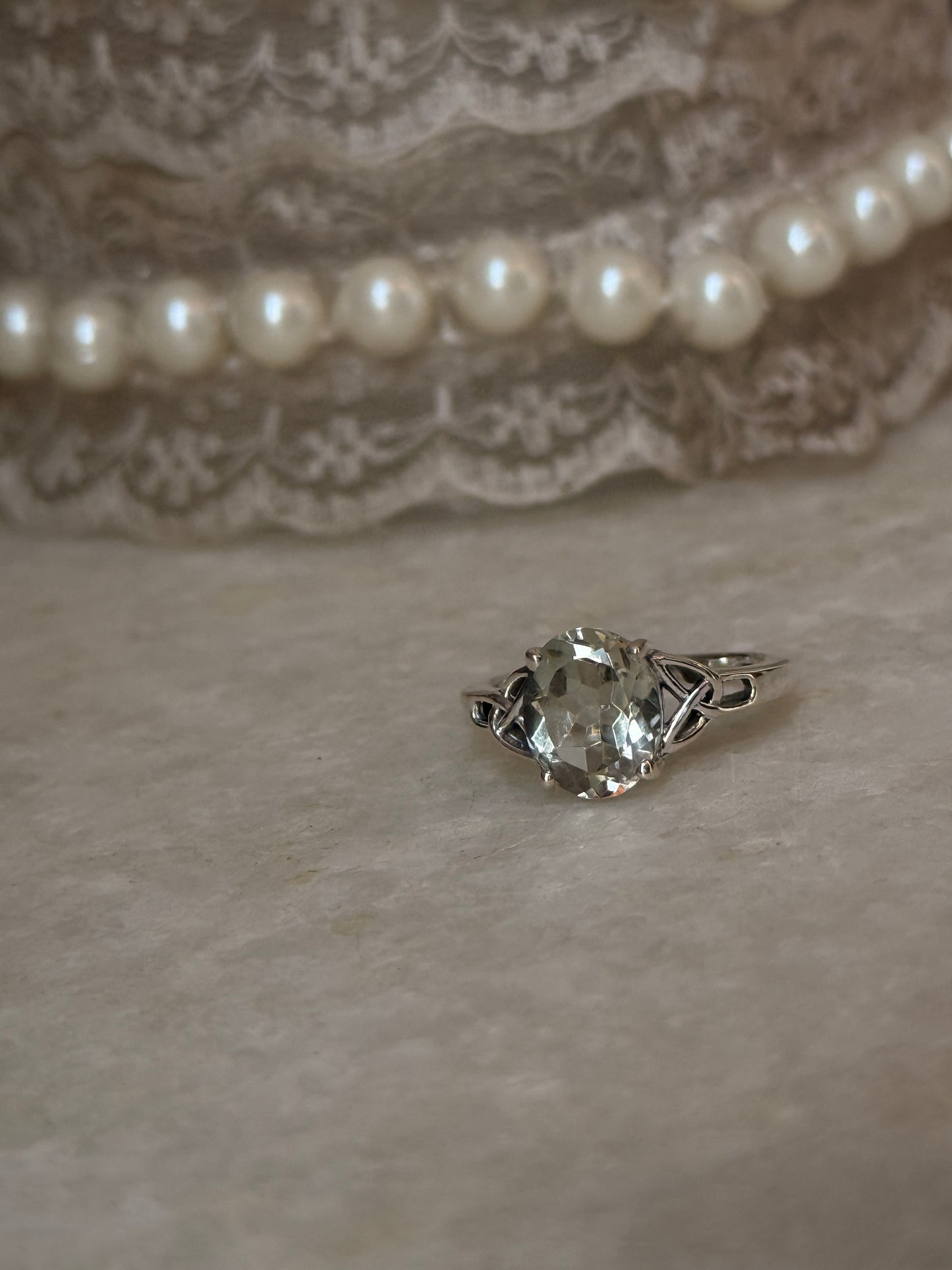 Green amethyst oval celtic knot ring in 925 sterling silver