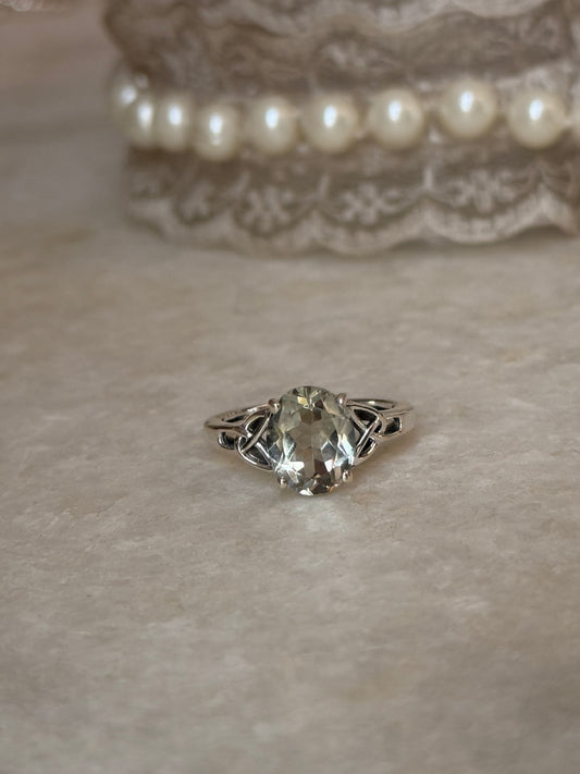 925 sterling silver green amethyst oval celtic knot ring  