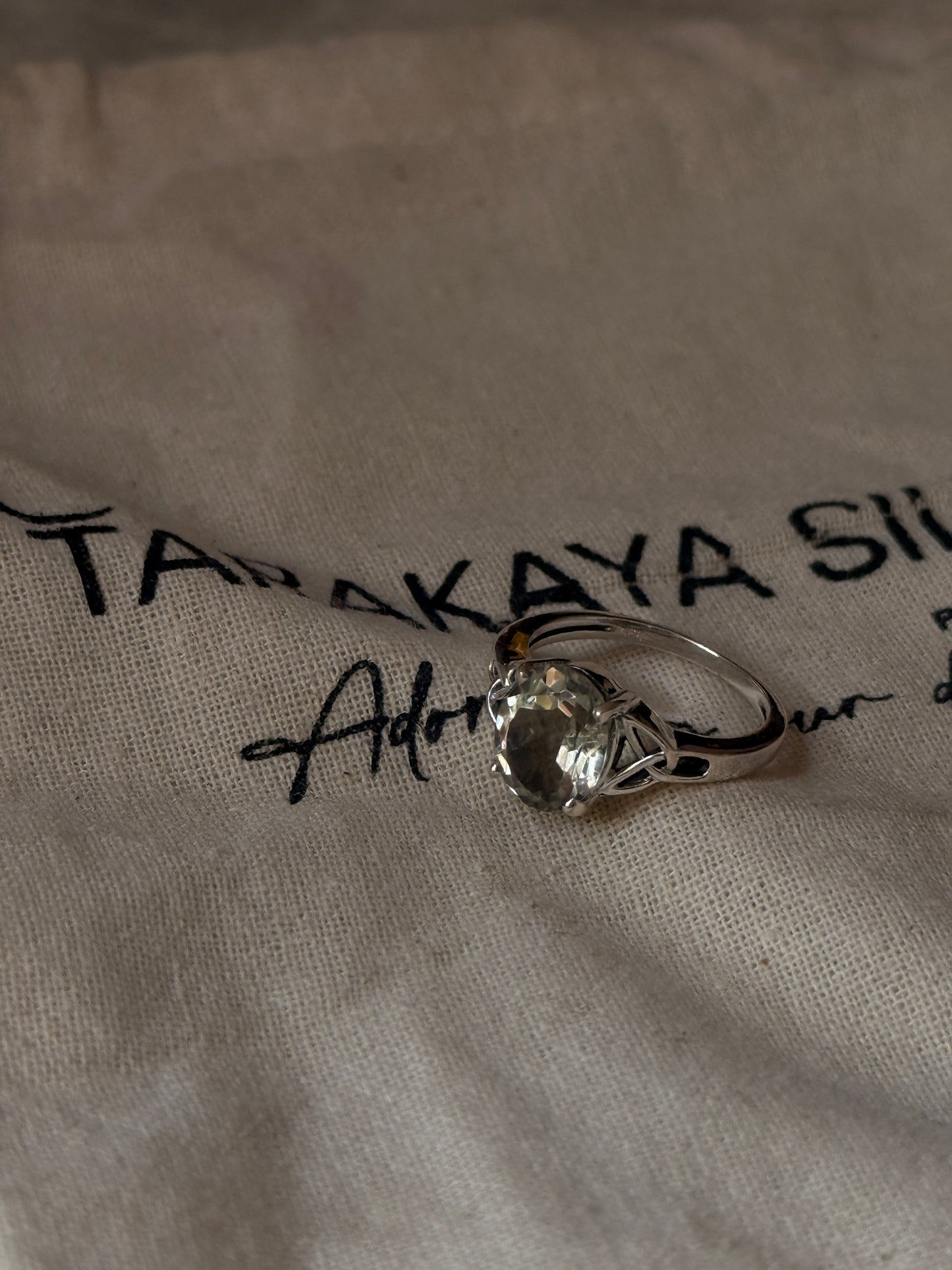 Statement 925 sterling silver green amethyst celtic knot ring