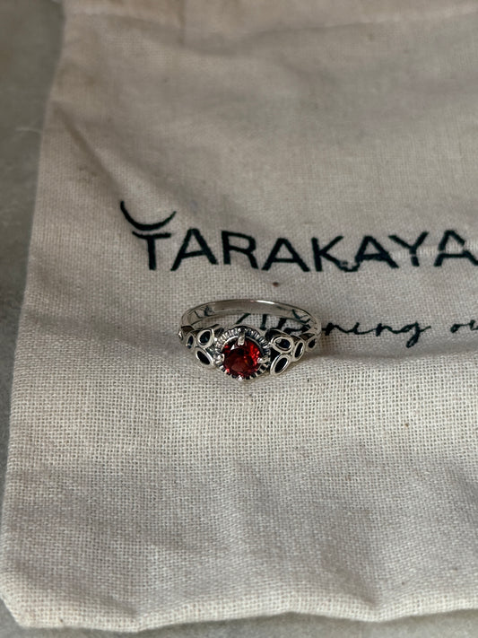 natural garnet round gemstone 925 sterling silver engraved band ring  