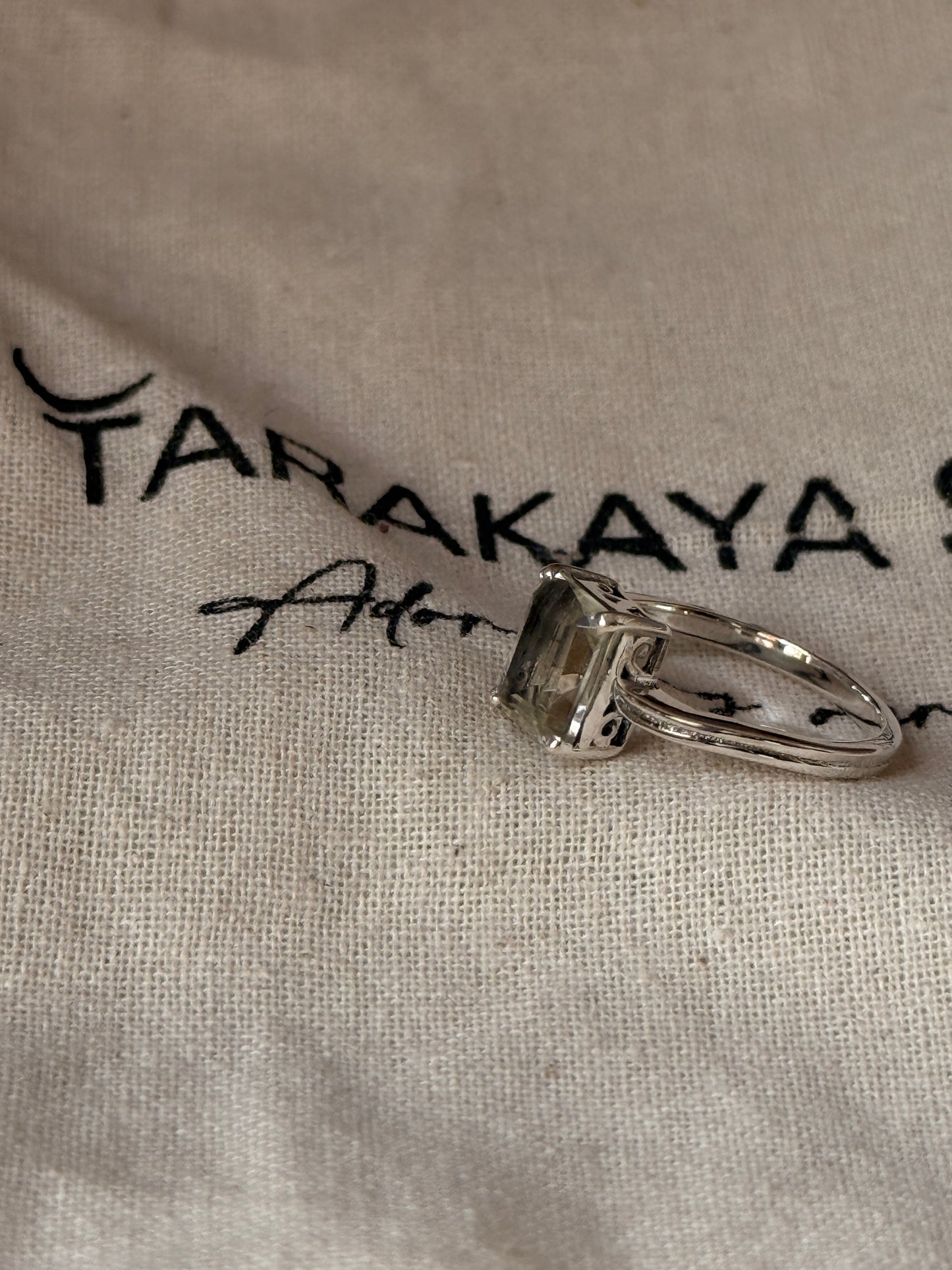 Vintage style 925 sterling silver green amethyst rectangular ring  