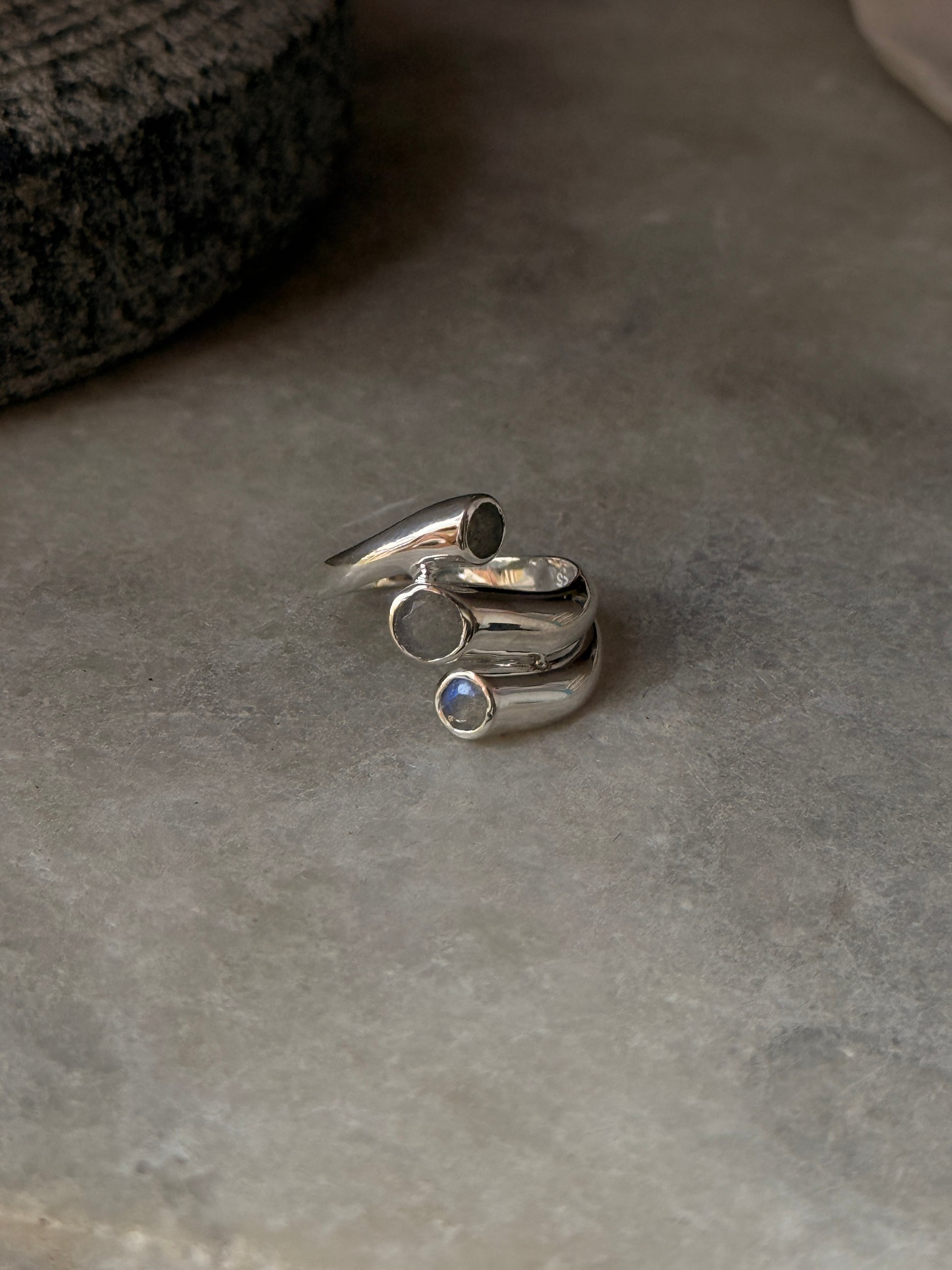 925 sterling silver labradorite 3 stone statement ring  